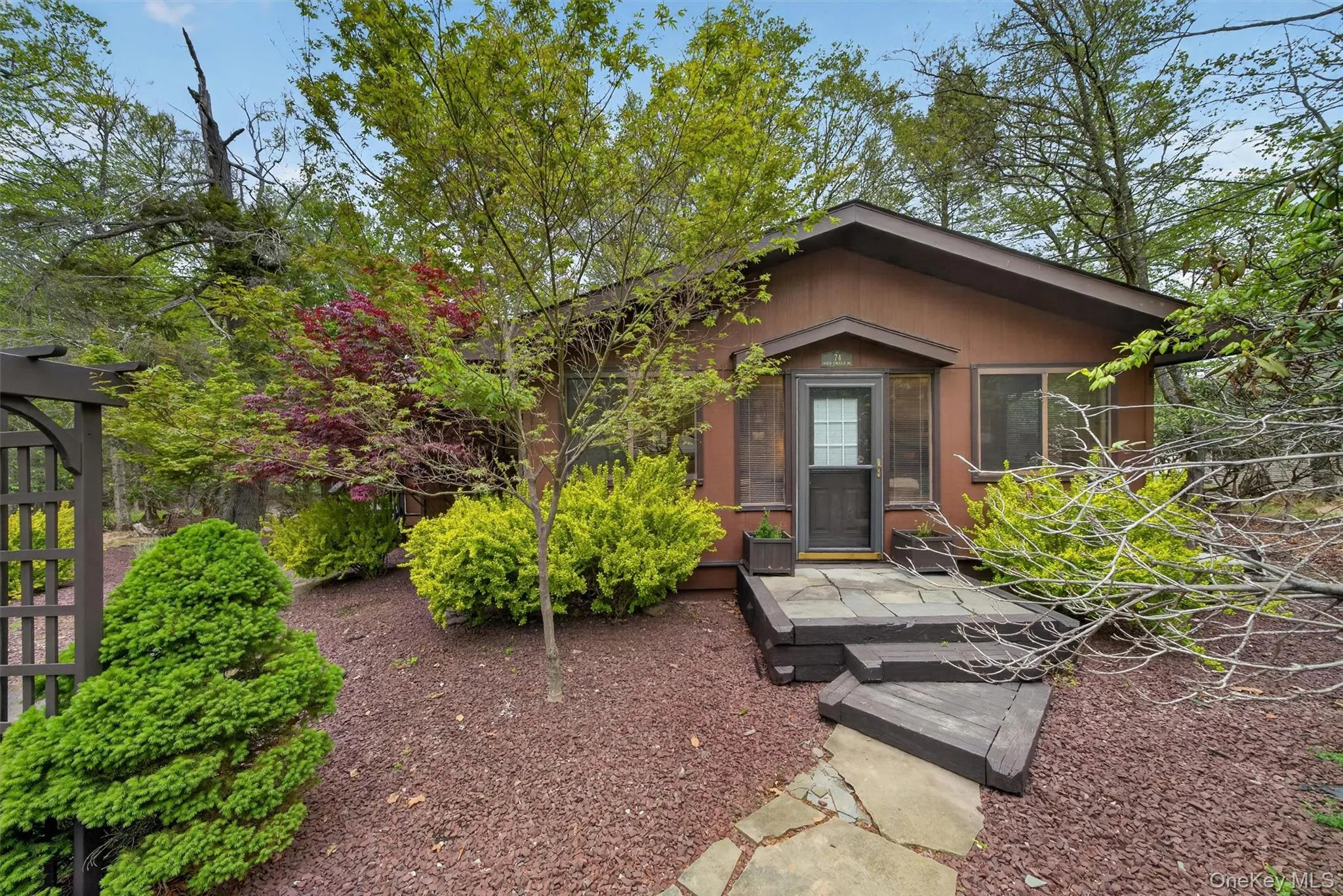 74 Emerald Drive, Thompson, NY, 2 Bedrooms Bedrooms, 8 Rooms Rooms,1 BathroomBathrooms,Residential Sale,For Rent,Emerald,0,1000673 74 Emerald Drive, Thompson, NY, 2 Bedrooms Bedrooms, 8 Rooms Rooms,1 BathroomBathrooms,Residential Sale,For Rent,Emerald,0,1000673