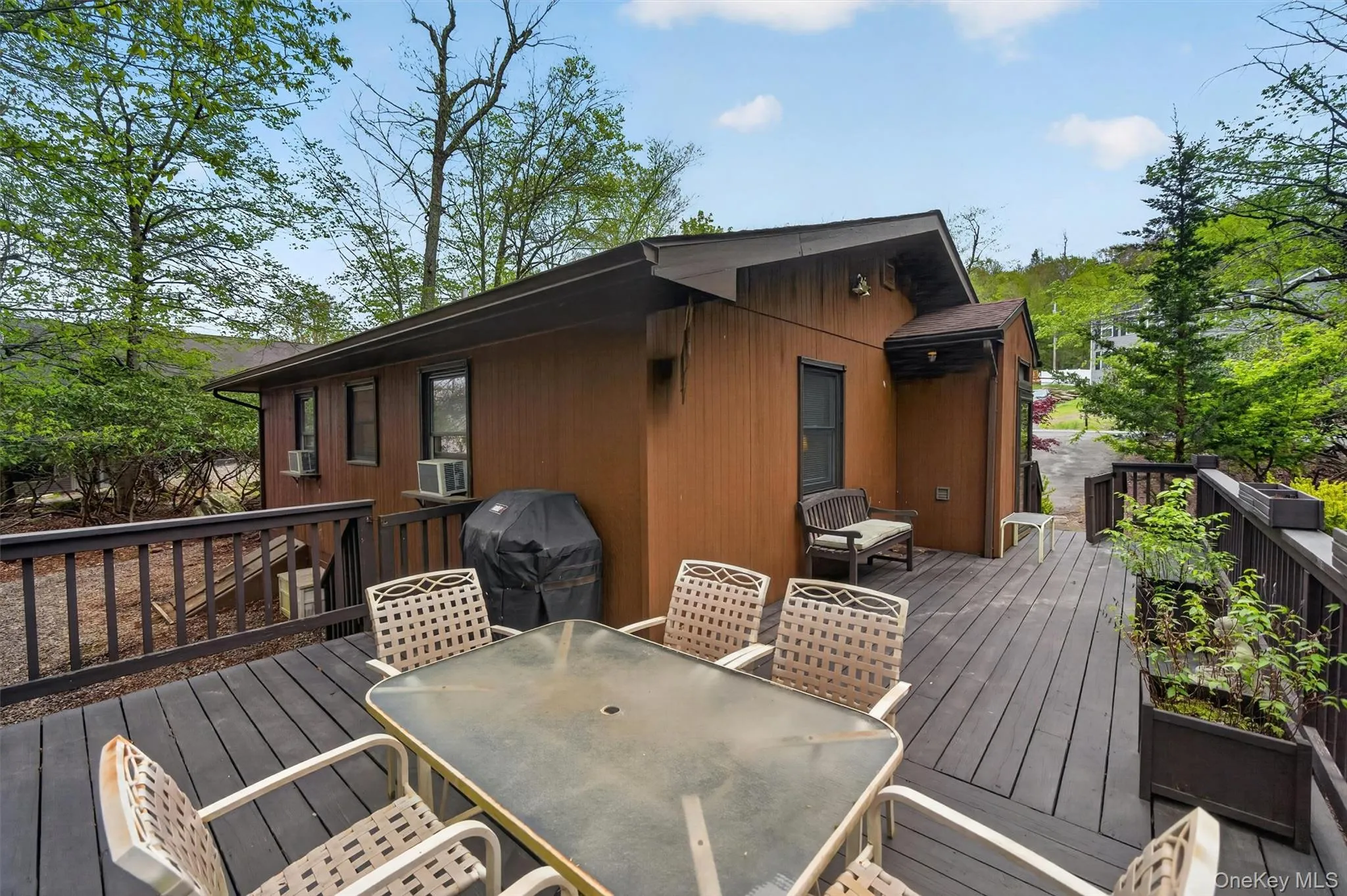 74 Emerald Drive, Thompson, NY, 2 Bedrooms Bedrooms, 8 Rooms Rooms,1 BathroomBathrooms,Residential Sale,For Rent,Emerald,0,1000673 74 Emerald Drive, Thompson, NY, 2 Bedrooms Bedrooms, 8 Rooms Rooms,1 BathroomBathrooms,Residential Sale,For Rent,Emerald,0,1000673
