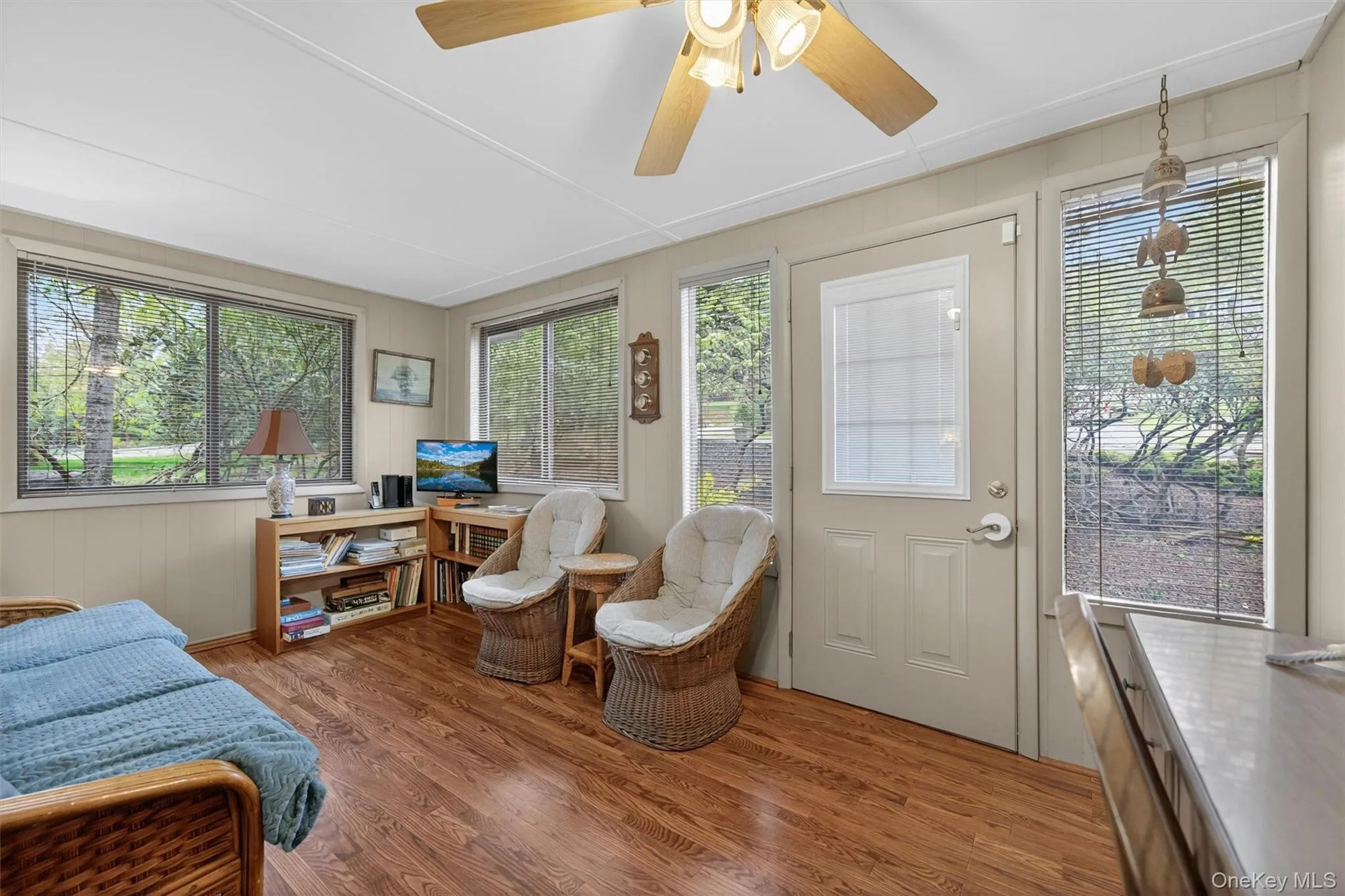 74 Emerald Drive, Thompson, NY, 2 Bedrooms Bedrooms, 8 Rooms Rooms,1 BathroomBathrooms,Residential Sale,For Rent,Emerald,0,1000673 74 Emerald Drive, Thompson, NY, 2 Bedrooms Bedrooms, 8 Rooms Rooms,1 BathroomBathrooms,Residential Sale,For Rent,Emerald,0,1000673