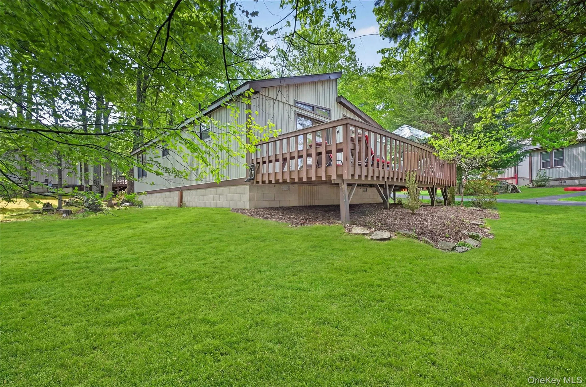 4 Ivanhoe Court, Thompson, NY, 2 Bedrooms Bedrooms, 6 Rooms Rooms,2 BathroomsBathrooms,Residential,For Rent,Ivanhoe,0,1000676 4 Ivanhoe Court, Thompson, NY, 2 Bedrooms Bedrooms, 6 Rooms Rooms,2 BathroomsBathrooms,Residential,For Rent,Ivanhoe,0,1000676