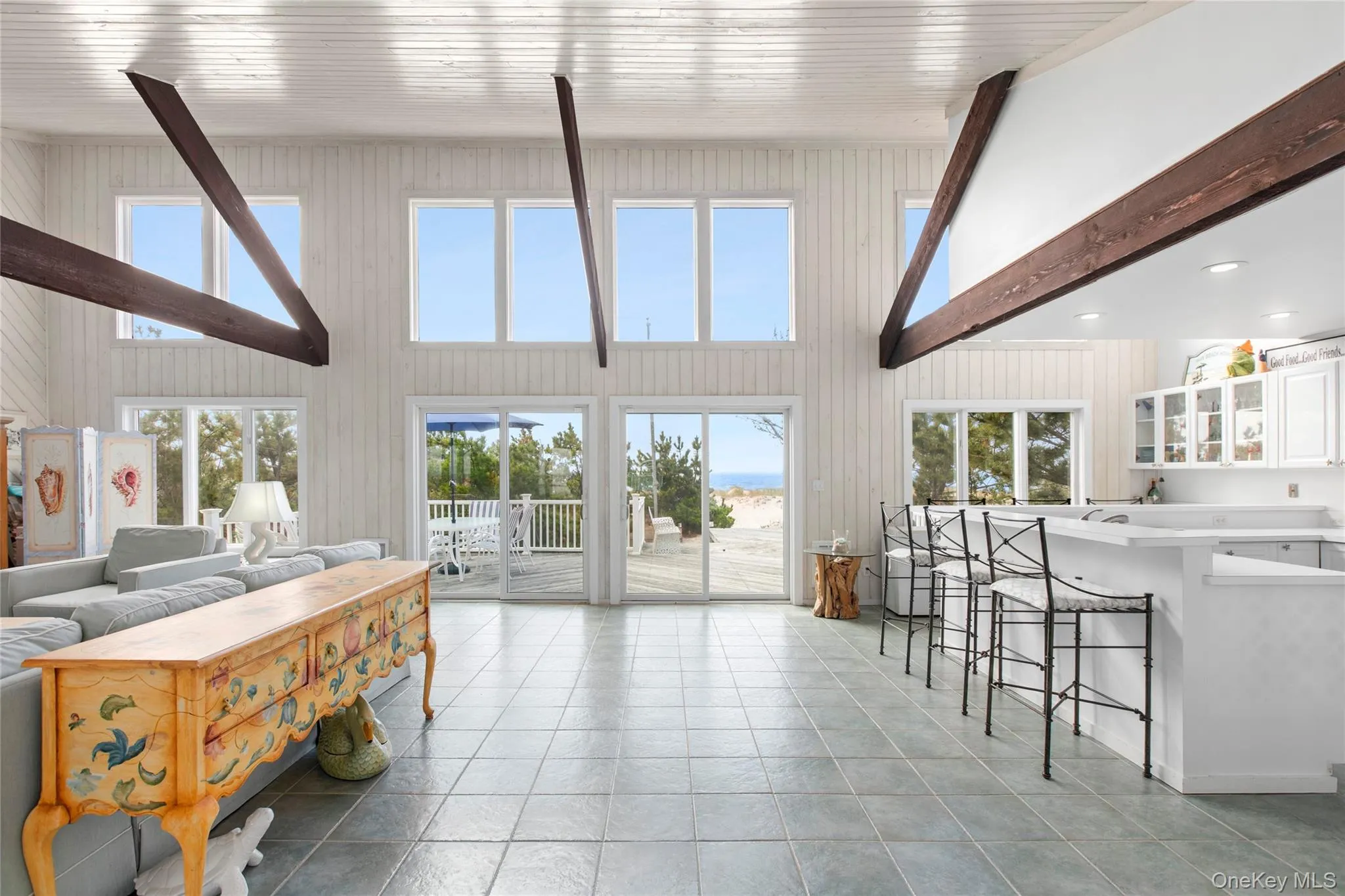 627 Dune Road, Southampton, NY, 5 Bedrooms Bedrooms, 9 Rooms Rooms,3 BathroomsBathrooms,Residential,For Rent,Dune,0,1000678 627 Dune Road, Southampton, NY, 5 Bedrooms Bedrooms, 9 Rooms Rooms,3 BathroomsBathrooms,Residential,For Rent,Dune,0,1000678