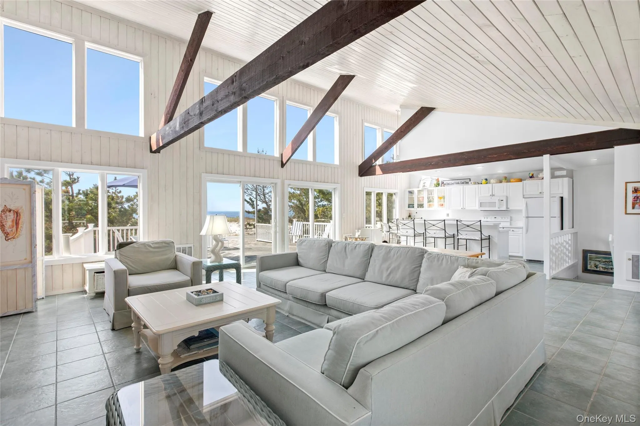 627 Dune Road, Southampton, NY, 5 Bedrooms Bedrooms, 9 Rooms Rooms,3 BathroomsBathrooms,Residential,For Rent,Dune,0,1000678 627 Dune Road, Southampton, NY, 5 Bedrooms Bedrooms, 9 Rooms Rooms,3 BathroomsBathrooms,Residential,For Rent,Dune,0,1000678