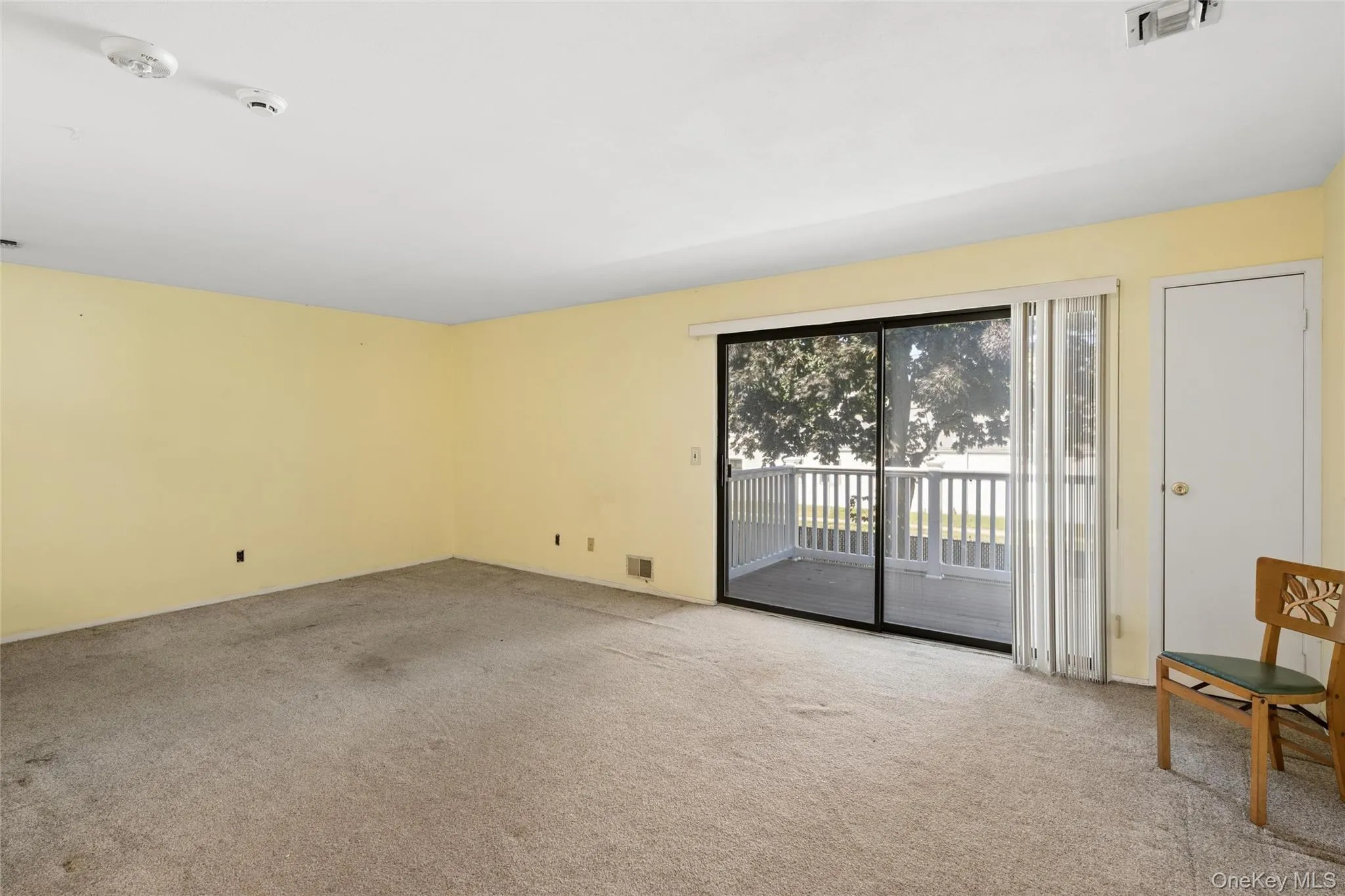 156 Cambridge Drive, Babylon, NY, 2 Bedrooms Bedrooms, 5 Rooms Rooms,1 BathroomBathrooms,Residential,For Rent,Cambridge,0,1000679 156 Cambridge Drive, Babylon, NY, 2 Bedrooms Bedrooms, 5 Rooms Rooms,1 BathroomBathrooms,Residential,For Rent,Cambridge,0,1000679