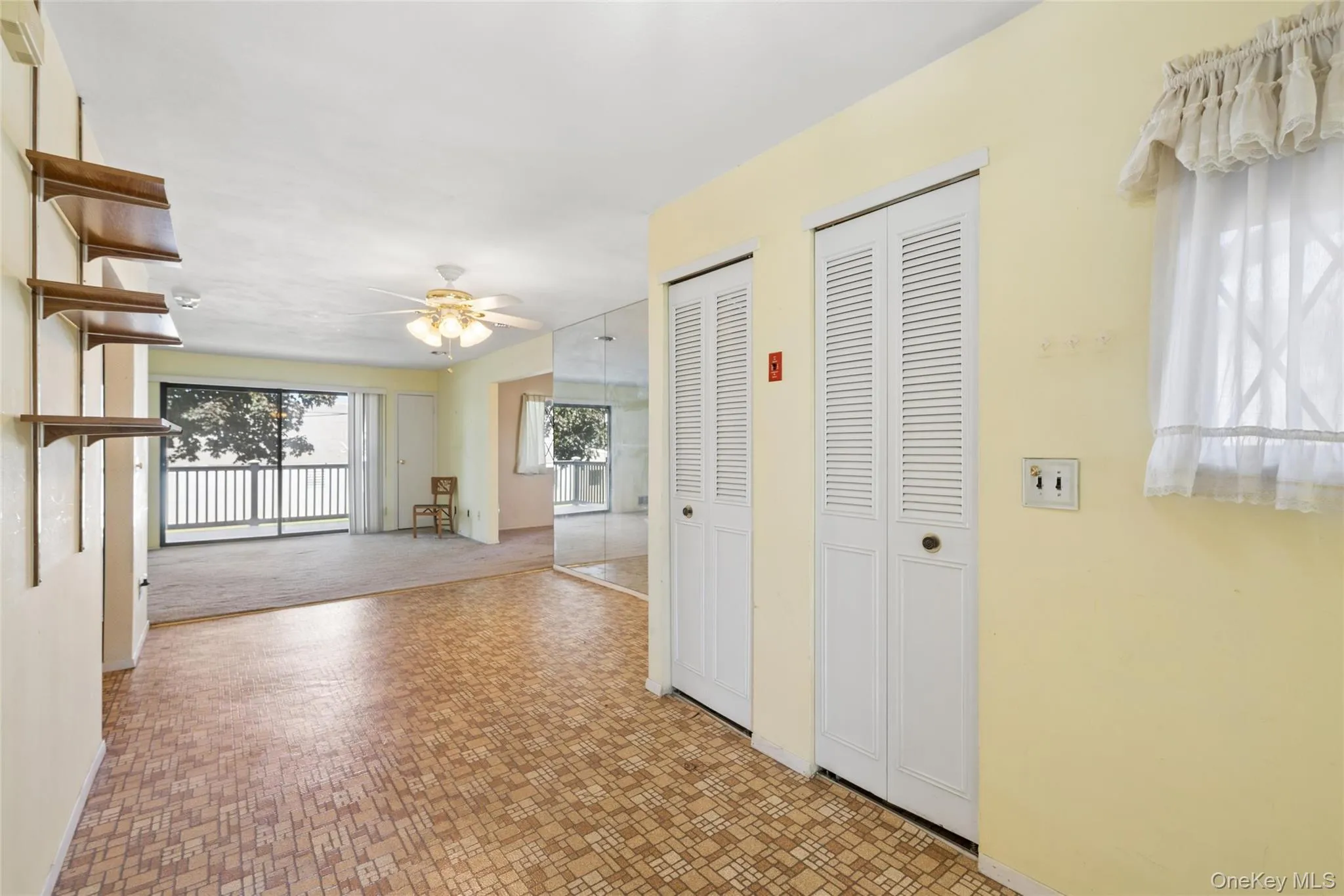 156 Cambridge Drive, Babylon, NY, 2 Bedrooms Bedrooms, 5 Rooms Rooms,1 BathroomBathrooms,Residential,For Rent,Cambridge,0,1000679 156 Cambridge Drive, Babylon, NY, 2 Bedrooms Bedrooms, 5 Rooms Rooms,1 BathroomBathrooms,Residential,For Rent,Cambridge,0,1000679