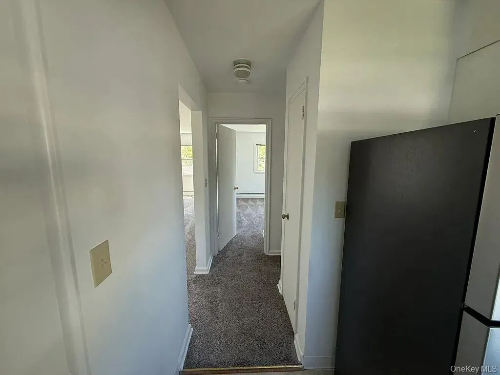 18 Henry Street, Orangetown, NY, 1 Bedroom Bedrooms, 4 Rooms Rooms,1 BathroomBathrooms,Residential Lease,For Rent,Henry,0,1000680 18 Henry Street, Orangetown, NY, 1 Bedroom Bedrooms, 4 Rooms Rooms,1 BathroomBathrooms,Residential Lease,For Rent,Henry,0,1000680
