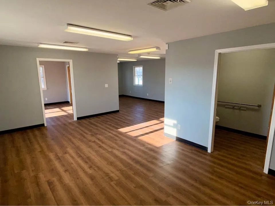 241 Terryville Road, Brookhaven, NY, ,Commercial Lease,For Rent,Terryville,0,1000688 241 Terryville Road, Brookhaven, NY, ,Commercial Lease,For Rent,Terryville,0,1000688