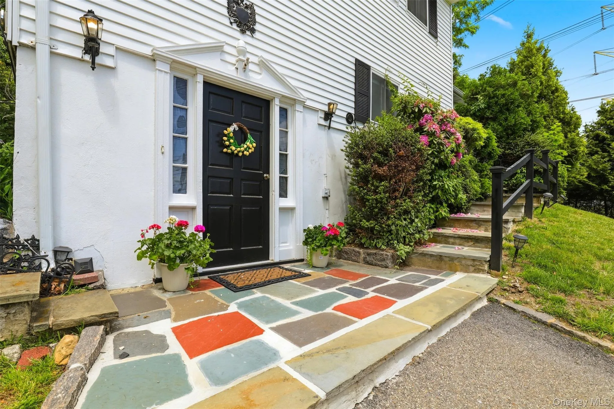 Separate entrance to fully finished living space - makes a great home office to meet & greet clients Separate entrance to fully finished living space - makes a great home office to meet & greet clients