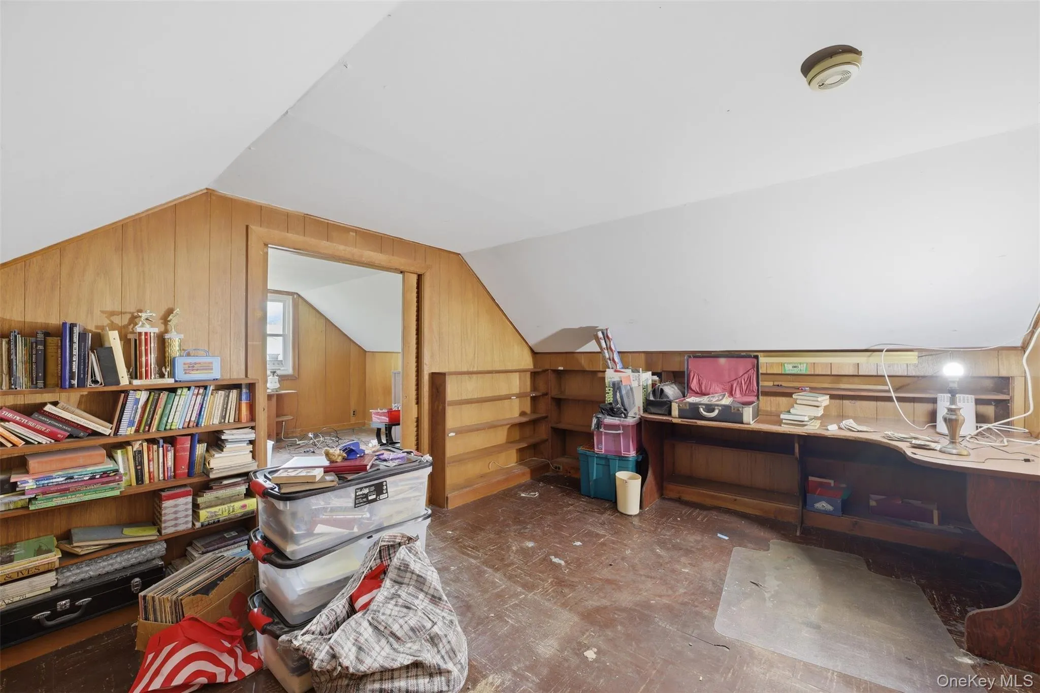 2 Extra Bonus Rooms in Finished Walk up Attic 2 Extra Bonus Rooms in Finished Walk up Attic