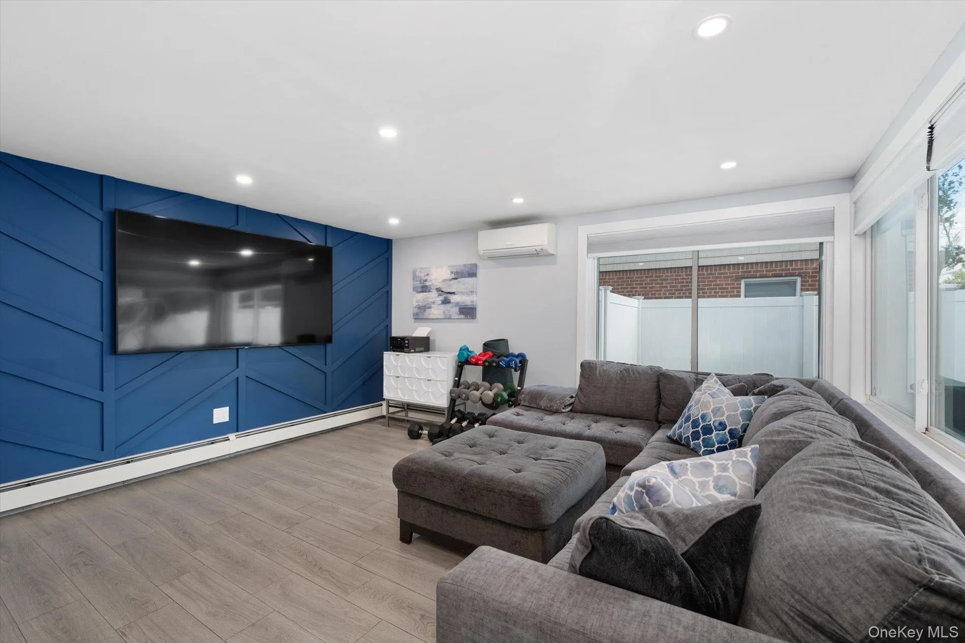 10 Jeremy Avenue, Oyster Bay, NY, 3 Bedrooms Bedrooms, 7 Rooms Rooms,3 BathroomsBathrooms,Residential,For Rent,Jeremy,0,1000690 10 Jeremy Avenue, Oyster Bay, NY, 3 Bedrooms Bedrooms, 7 Rooms Rooms,3 BathroomsBathrooms,Residential,For Rent,Jeremy,0,1000690