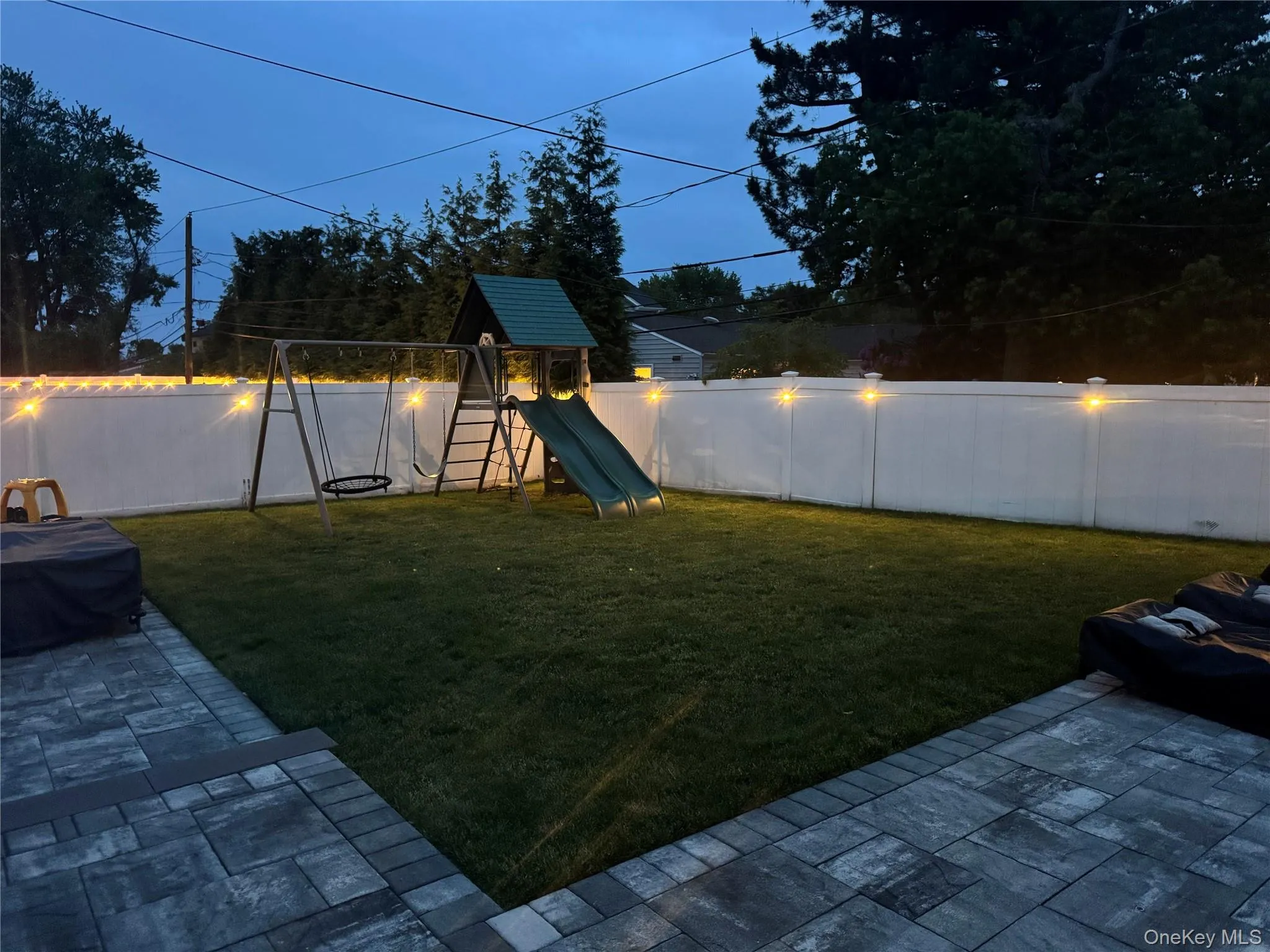 10 Jeremy Avenue, Oyster Bay, NY, 3 Bedrooms Bedrooms, 7 Rooms Rooms,3 BathroomsBathrooms,Residential,For Rent,Jeremy,0,1000690 10 Jeremy Avenue, Oyster Bay, NY, 3 Bedrooms Bedrooms, 7 Rooms Rooms,3 BathroomsBathrooms,Residential,For Rent,Jeremy,0,1000690