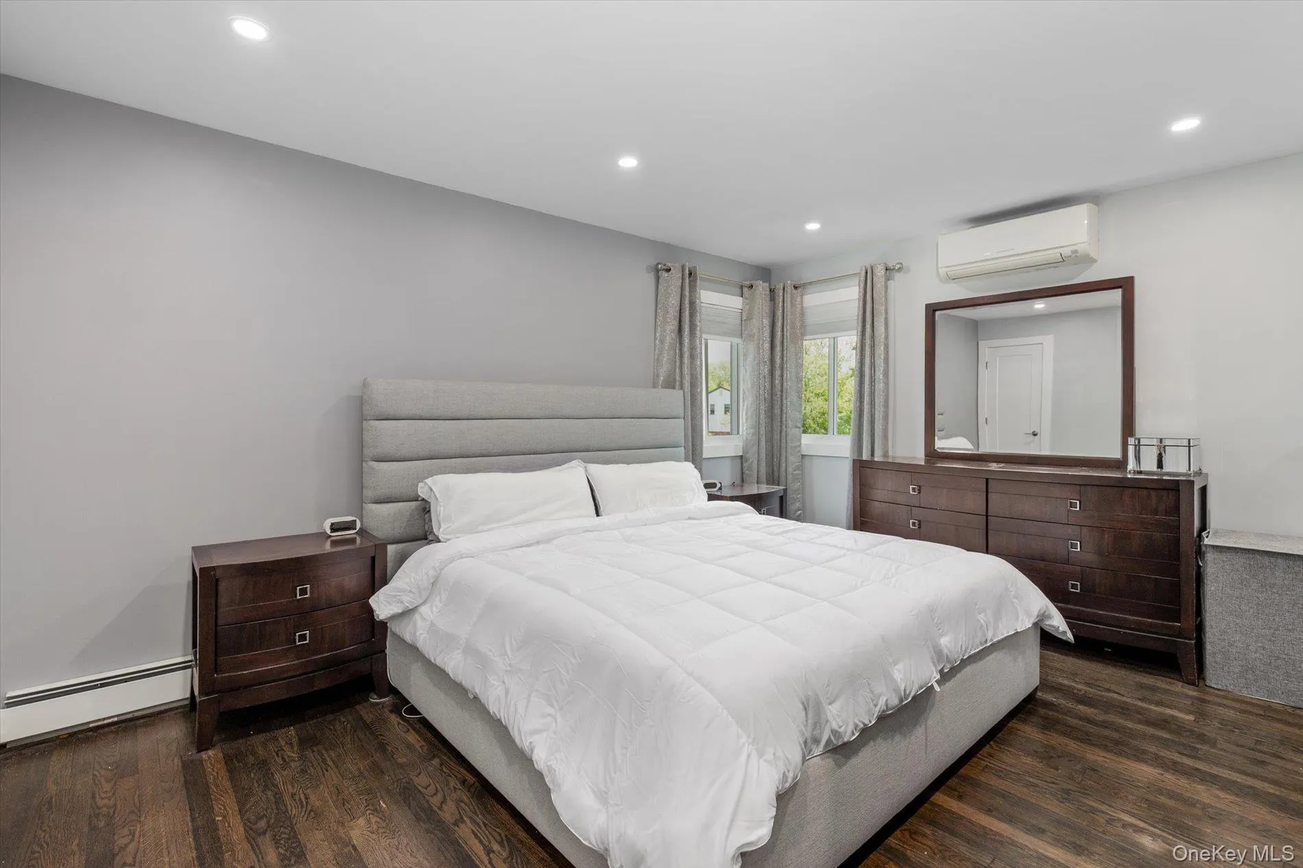 10 Jeremy Avenue, Oyster Bay, NY, 3 Bedrooms Bedrooms, 7 Rooms Rooms,3 BathroomsBathrooms,Residential,For Rent,Jeremy,0,1000690 10 Jeremy Avenue, Oyster Bay, NY, 3 Bedrooms Bedrooms, 7 Rooms Rooms,3 BathroomsBathrooms,Residential,For Rent,Jeremy,0,1000690