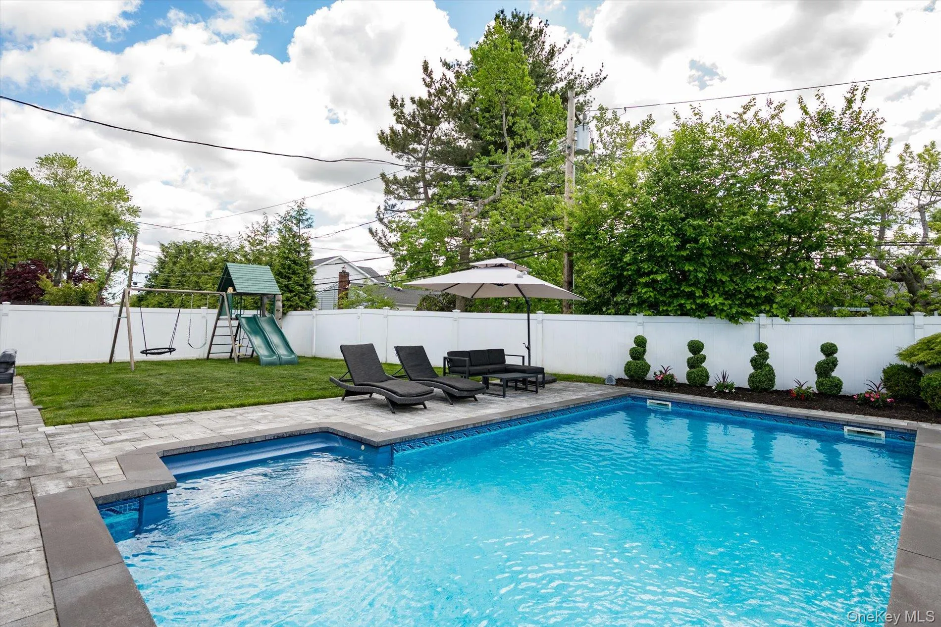 10 Jeremy Avenue, Oyster Bay, NY, 3 Bedrooms Bedrooms, 7 Rooms Rooms,3 BathroomsBathrooms,Residential,For Rent,Jeremy,0,1000690 10 Jeremy Avenue, Oyster Bay, NY, 3 Bedrooms Bedrooms, 7 Rooms Rooms,3 BathroomsBathrooms,Residential,For Rent,Jeremy,0,1000690