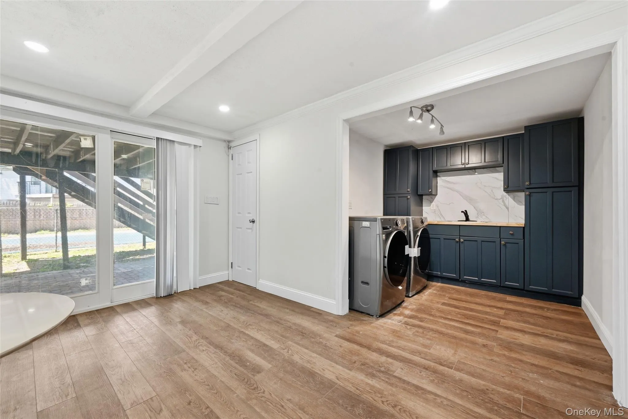 18 Park Drive, Oyster Bay, NY, 5 Bedrooms Bedrooms, 11 Rooms Rooms,4 BathroomsBathrooms,Residential,For Rent,Park,0,1000693 18 Park Drive, Oyster Bay, NY, 5 Bedrooms Bedrooms, 11 Rooms Rooms,4 BathroomsBathrooms,Residential,For Rent,Park,0,1000693