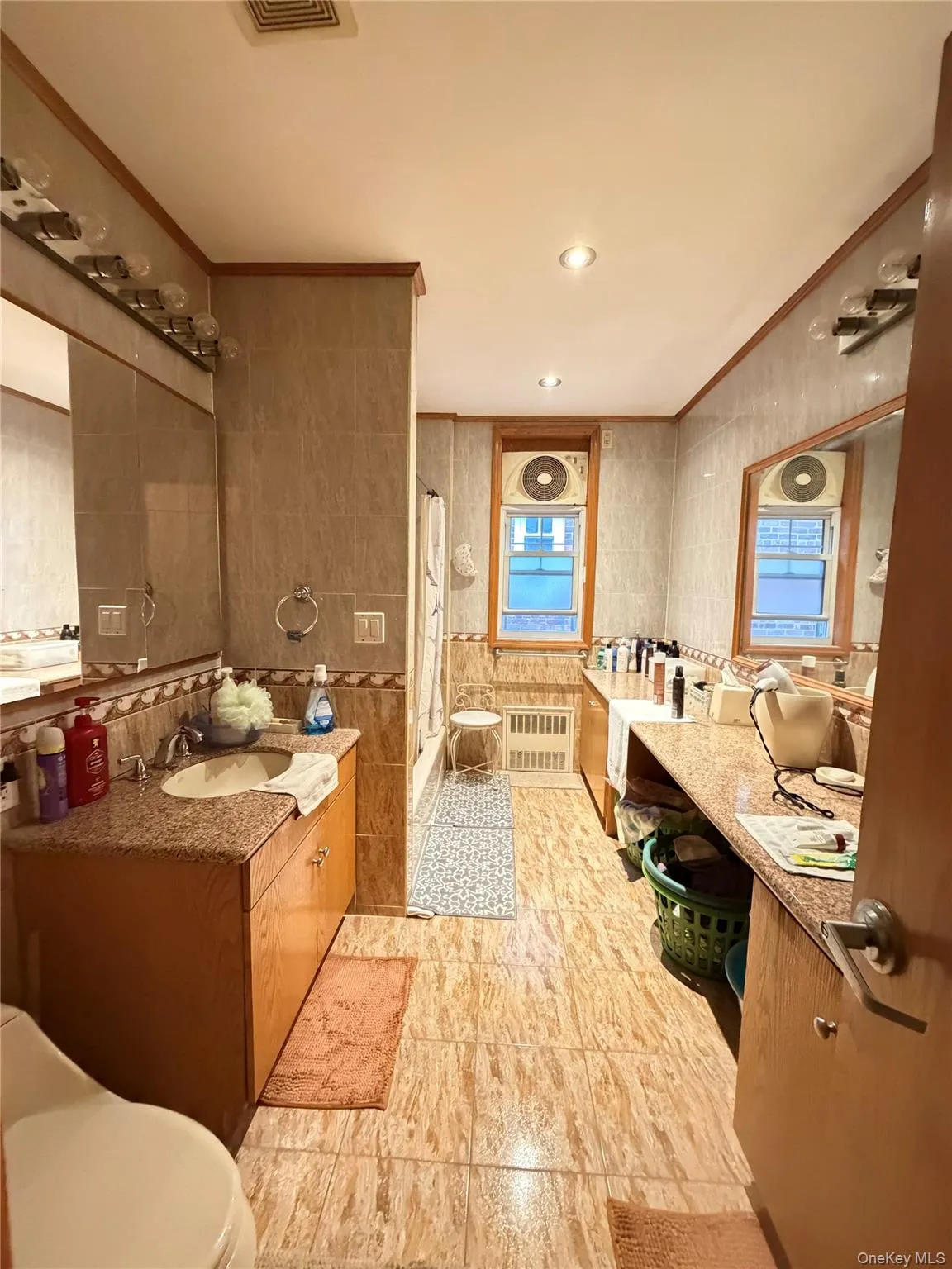 3007 84th Street, New York, NY, 4 Bedrooms Bedrooms, 7 Rooms Rooms,2 BathroomsBathrooms,Residential Sale,For Rent,84th,0,1000698 3007 84th Street, New York, NY, 4 Bedrooms Bedrooms, 7 Rooms Rooms,2 BathroomsBathrooms,Residential Sale,For Rent,84th,0,1000698