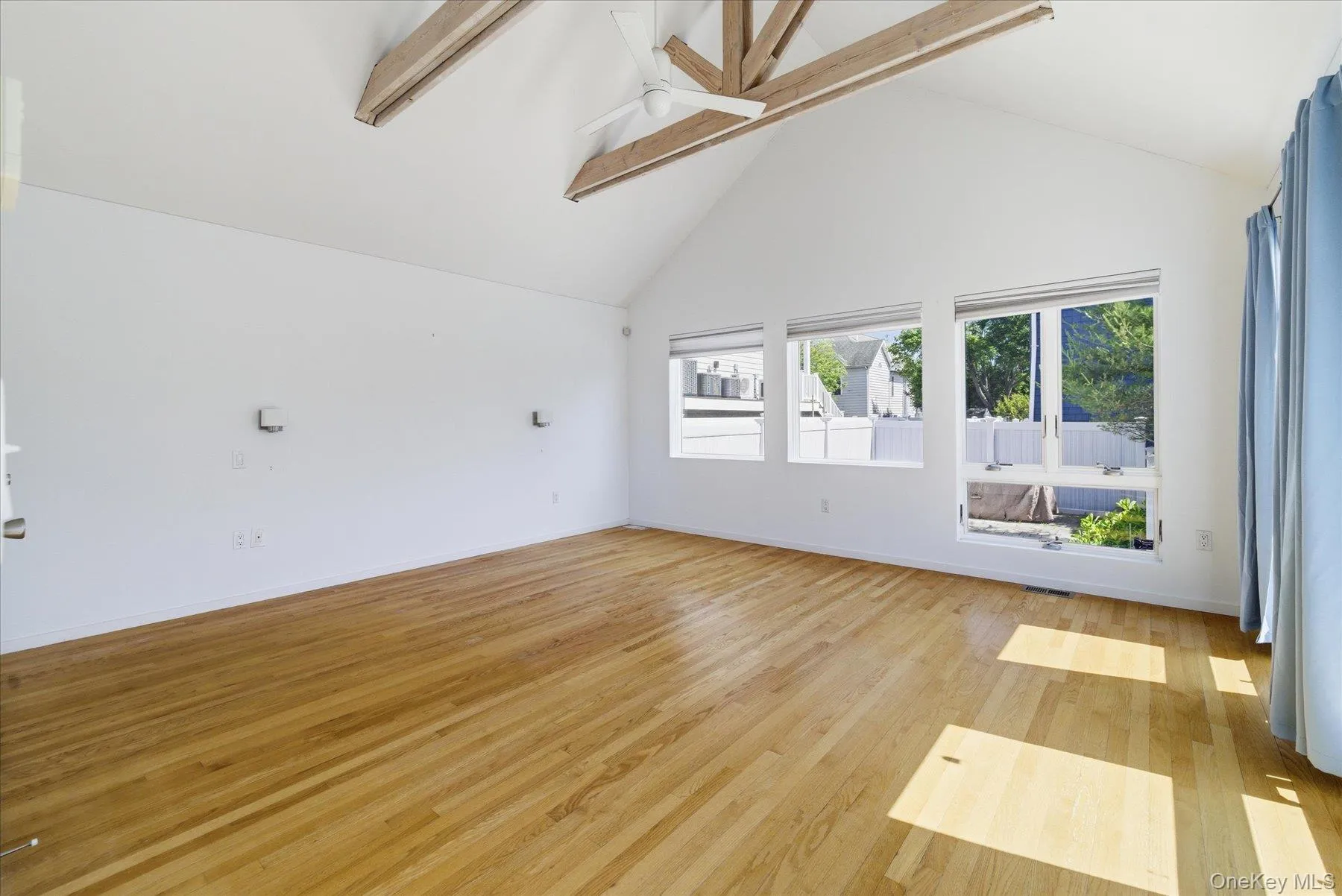 33 Bath Street, Hempstead, NY, 3 Bedrooms Bedrooms, 5 Rooms Rooms,2 BathroomsBathrooms,Residential,For Rent,Bath,0,1000703 33 Bath Street, Hempstead, NY, 3 Bedrooms Bedrooms, 5 Rooms Rooms,2 BathroomsBathrooms,Residential,For Rent,Bath,0,1000703