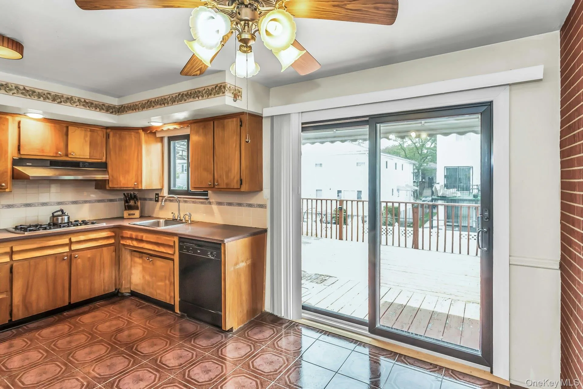 Large Eat In Kitchen Large Eat In Kitchen