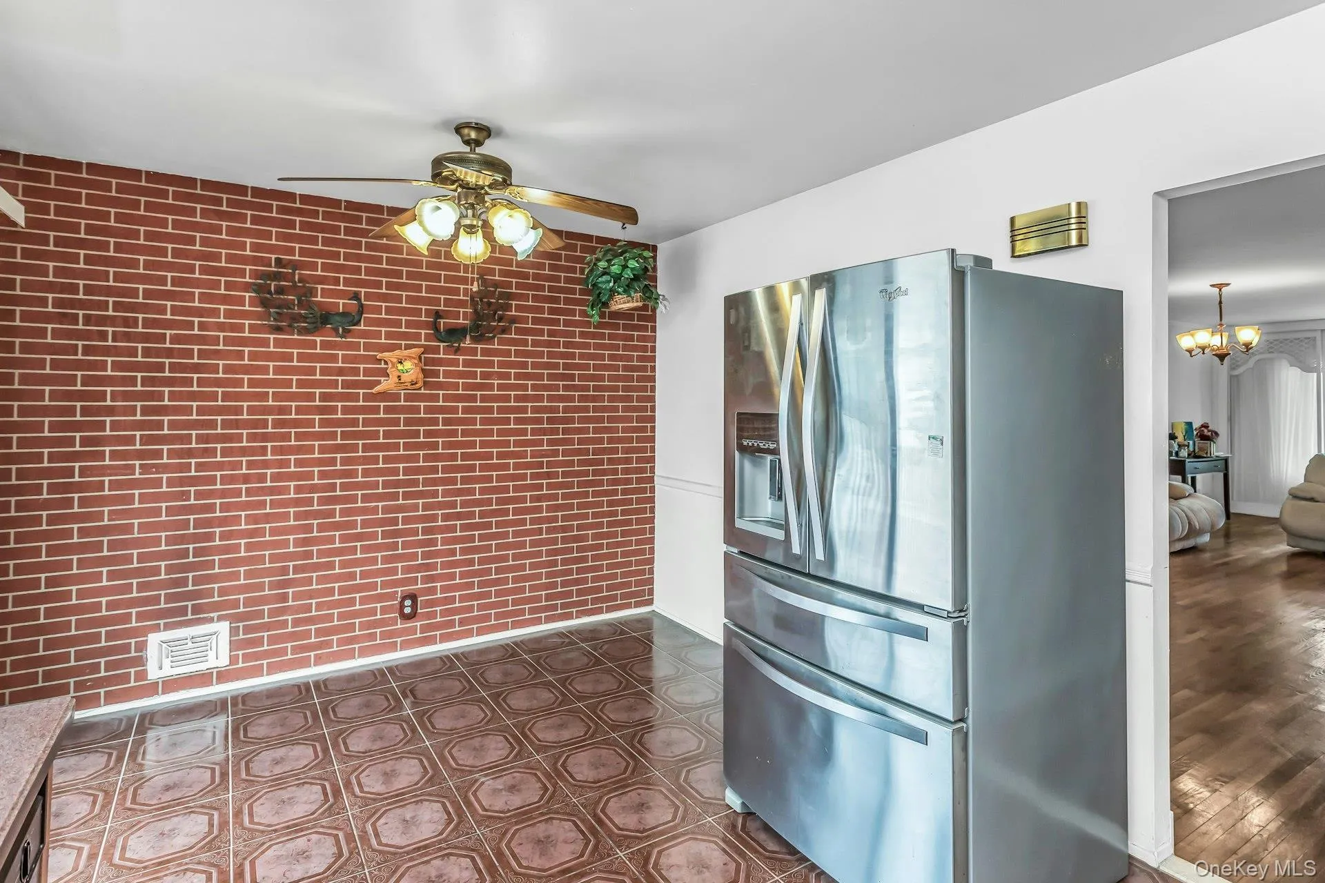 10825 Avenue N, New York, NY, 3 Bedrooms Bedrooms, 6 Rooms Rooms,1 BathroomBathrooms,Residential,For Rent,Avenue N,0,1000706 10825 Avenue N, New York, NY, 3 Bedrooms Bedrooms, 6 Rooms Rooms,1 BathroomBathrooms,Residential,For Rent,Avenue N,0,1000706