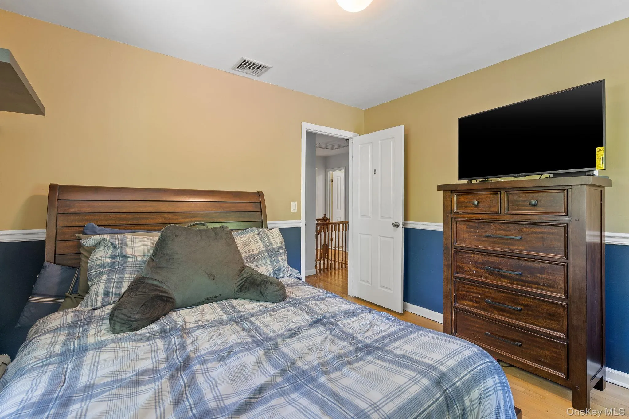 95 Pine Hill Road, Woodbury, NY, 4 Bedrooms Bedrooms, 8 Rooms Rooms,2 BathroomsBathrooms,Residential,For Rent,Pine Hill,0,1000710 95 Pine Hill Road, Woodbury, NY, 4 Bedrooms Bedrooms, 8 Rooms Rooms,2 BathroomsBathrooms,Residential,For Rent,Pine Hill,0,1000710