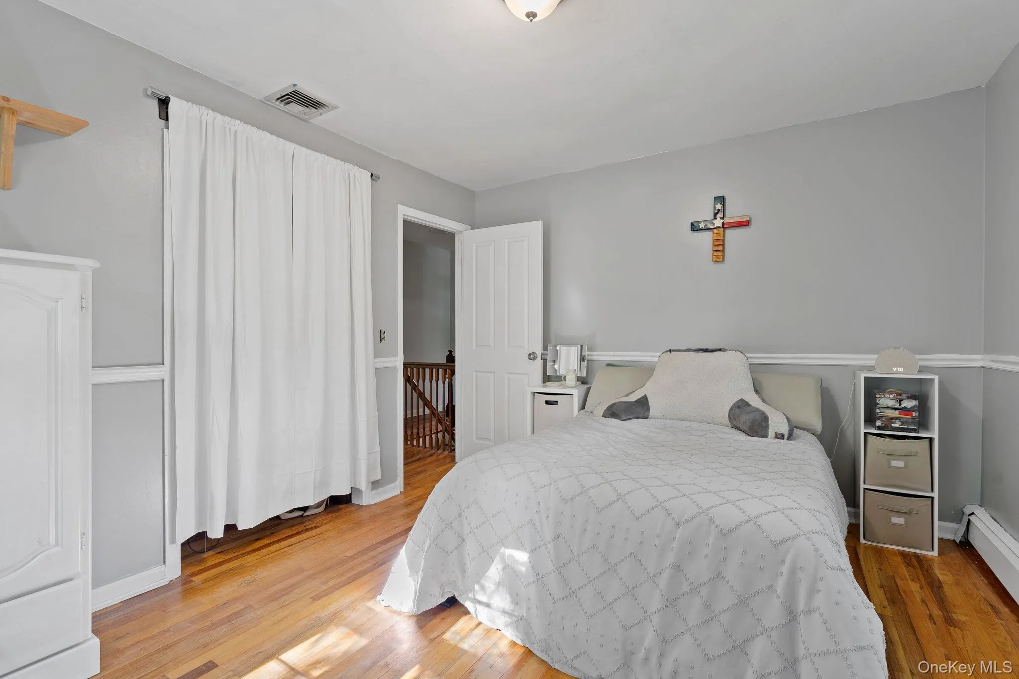 95 Pine Hill Road, Woodbury, NY, 4 Bedrooms Bedrooms, 8 Rooms Rooms,2 BathroomsBathrooms,Residential,For Rent,Pine Hill,0,1000710 95 Pine Hill Road, Woodbury, NY, 4 Bedrooms Bedrooms, 8 Rooms Rooms,2 BathroomsBathrooms,Residential,For Rent,Pine Hill,0,1000710