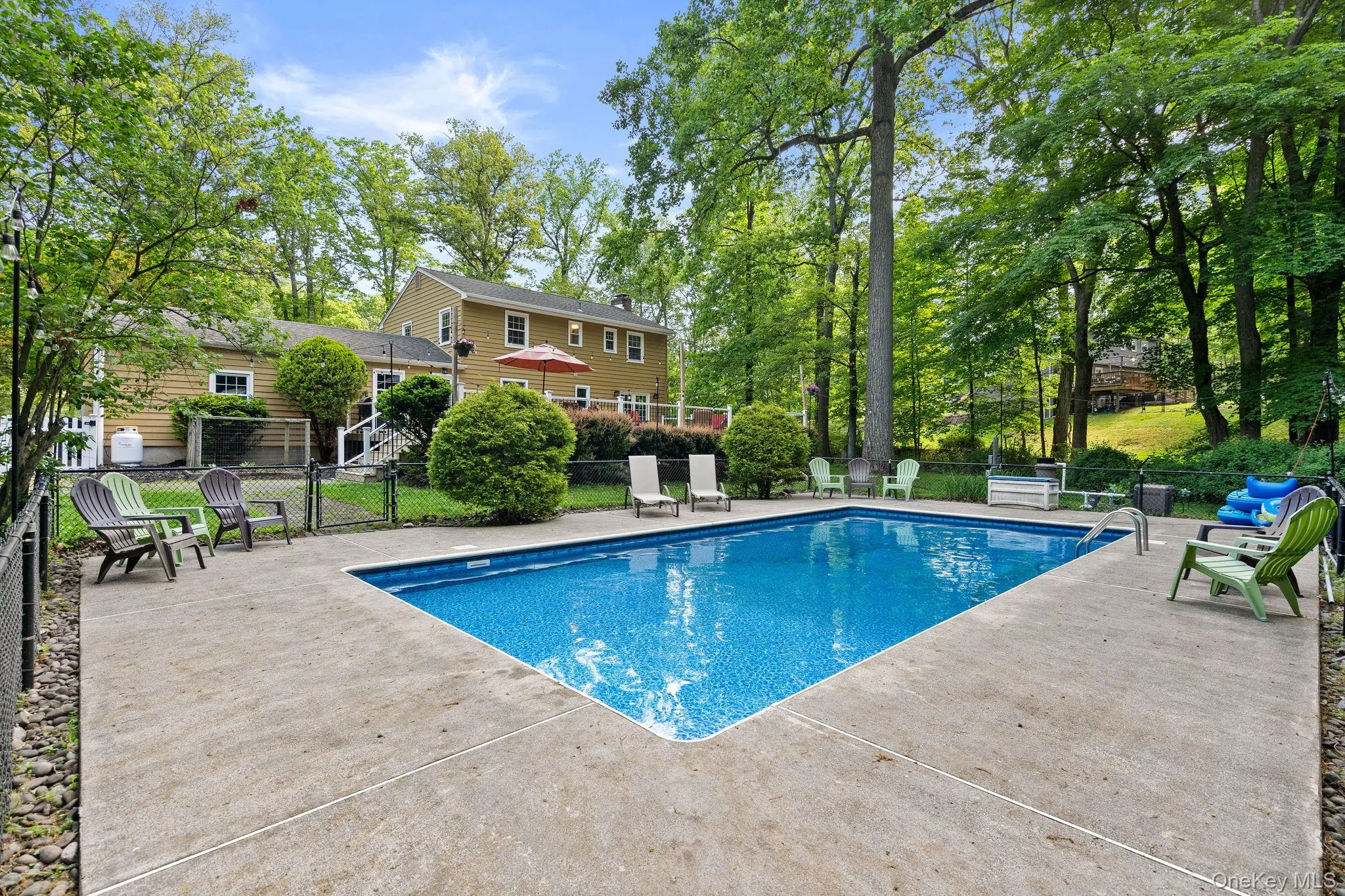 95 Pine Hill Road, Woodbury, NY, 4 Bedrooms Bedrooms, 8 Rooms Rooms,2 BathroomsBathrooms,Residential,For Rent,Pine Hill,0,1000710 95 Pine Hill Road, Woodbury, NY, 4 Bedrooms Bedrooms, 8 Rooms Rooms,2 BathroomsBathrooms,Residential,For Rent,Pine Hill,0,1000710