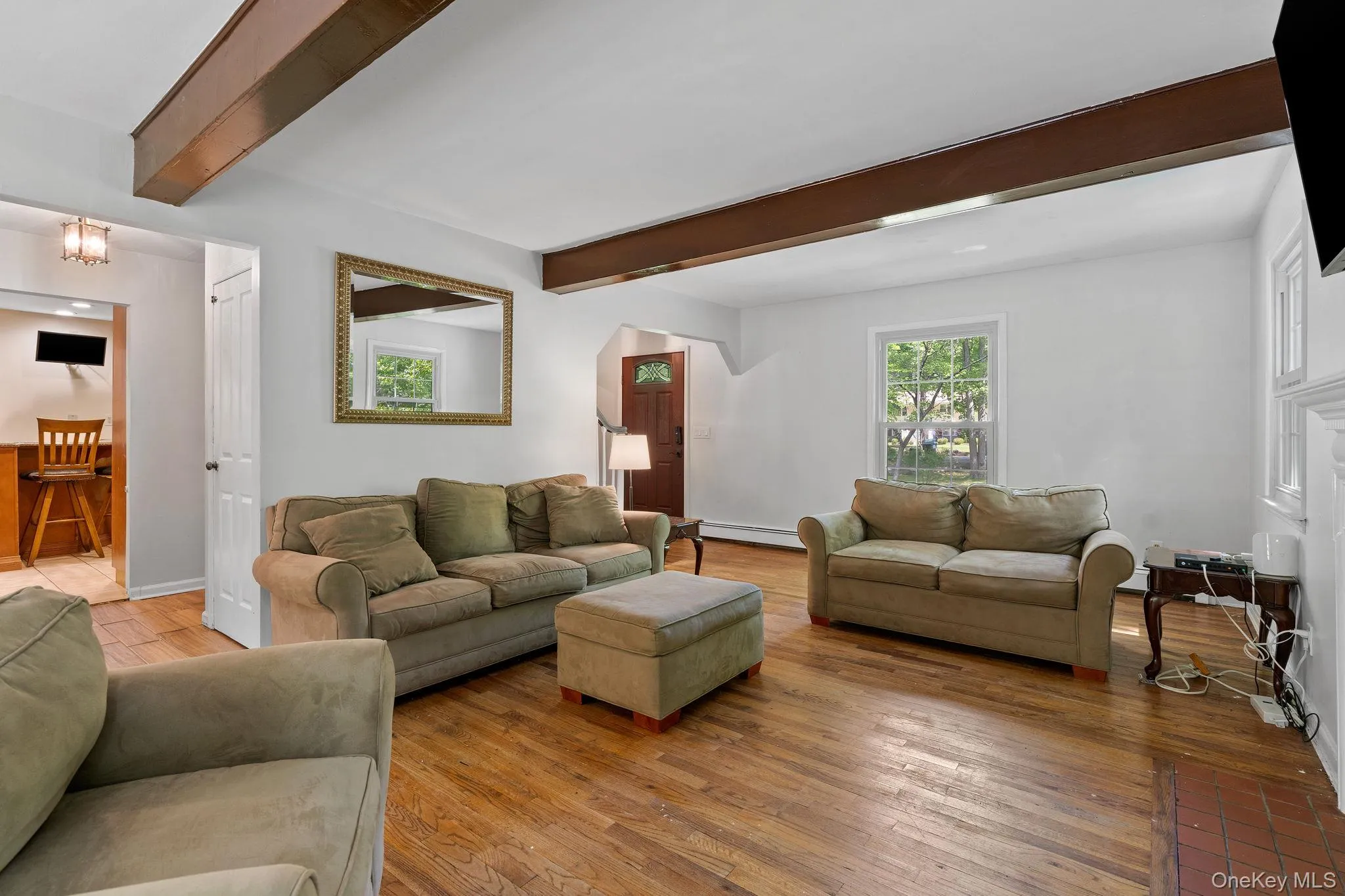 95 Pine Hill Road, Woodbury, NY, 4 Bedrooms Bedrooms, 8 Rooms Rooms,2 BathroomsBathrooms,Residential,For Rent,Pine Hill,0,1000710 95 Pine Hill Road, Woodbury, NY, 4 Bedrooms Bedrooms, 8 Rooms Rooms,2 BathroomsBathrooms,Residential,For Rent,Pine Hill,0,1000710