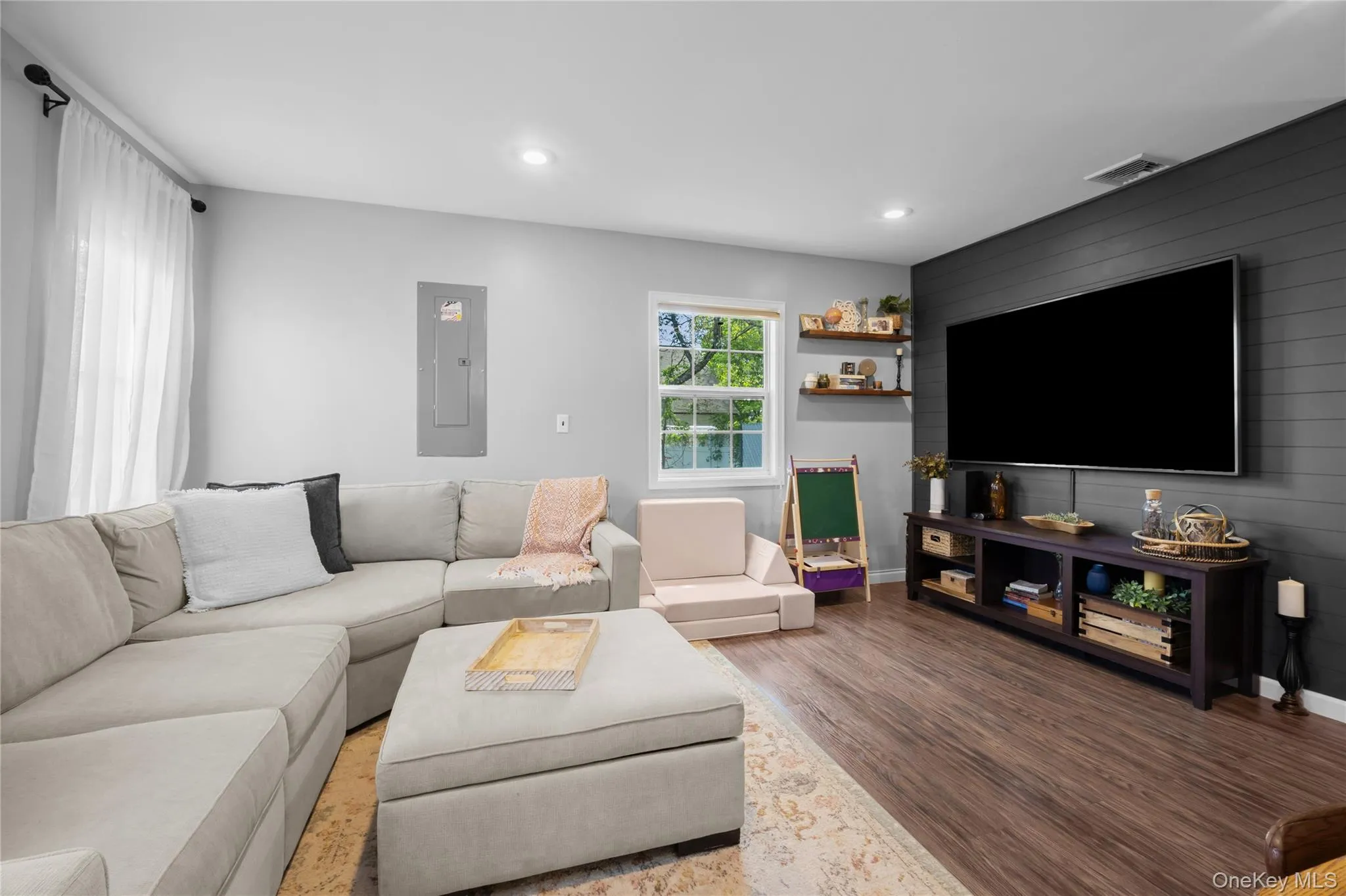 2 Blair Court, Brookhaven, NY, 3 Bedrooms Bedrooms, 7 Rooms Rooms,1 BathroomBathrooms,Residential,For Rent,Blair,0,1000712 2 Blair Court, Brookhaven, NY, 3 Bedrooms Bedrooms, 7 Rooms Rooms,1 BathroomBathrooms,Residential,For Rent,Blair,0,1000712