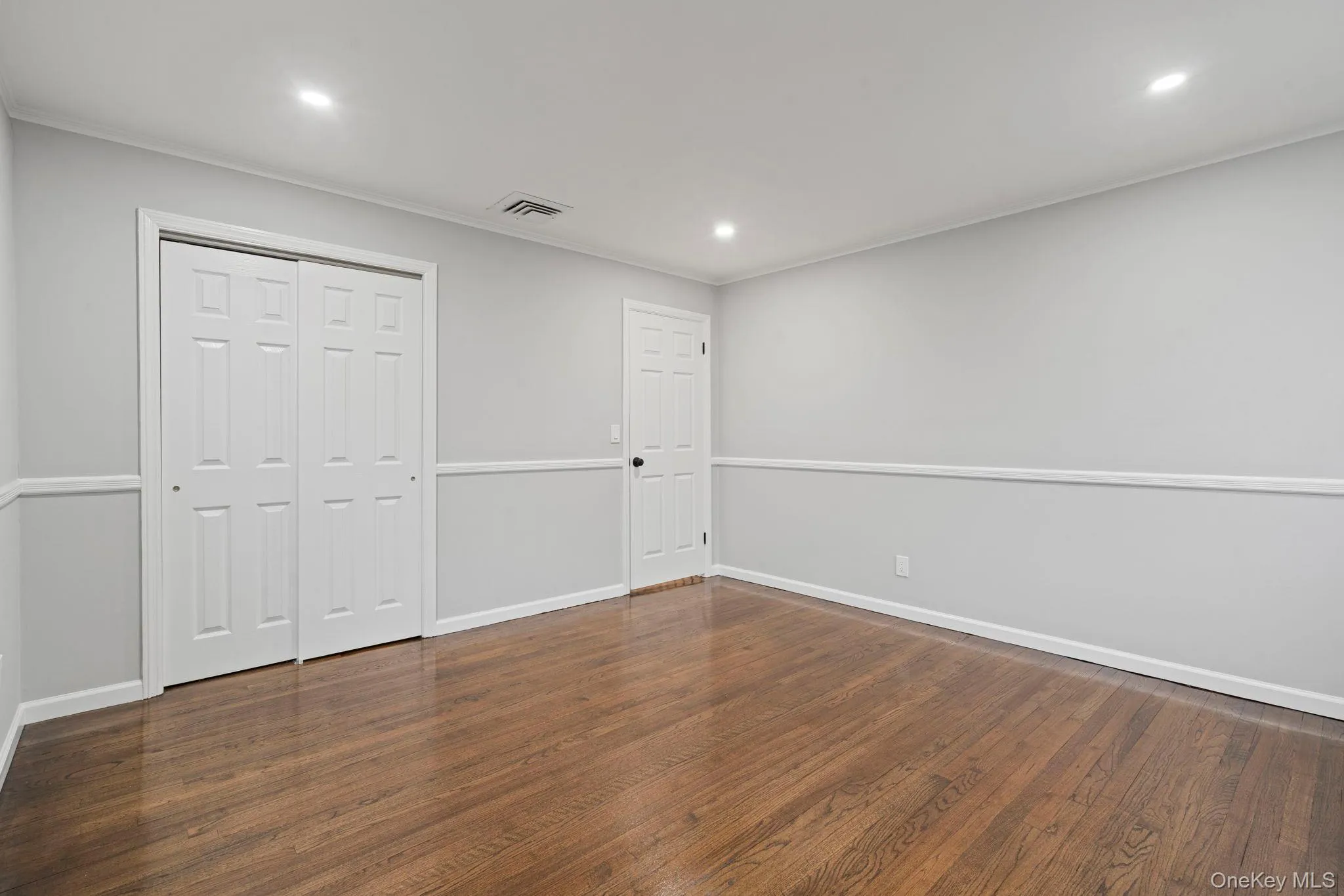 2386 Hampton Avenue, Hempstead, NY, 3 Bedrooms Bedrooms, 6 Rooms Rooms,2 BathroomsBathrooms,Residential,For Rent,Hampton,0,1000716 2386 Hampton Avenue, Hempstead, NY, 3 Bedrooms Bedrooms, 6 Rooms Rooms,2 BathroomsBathrooms,Residential,For Rent,Hampton,0,1000716