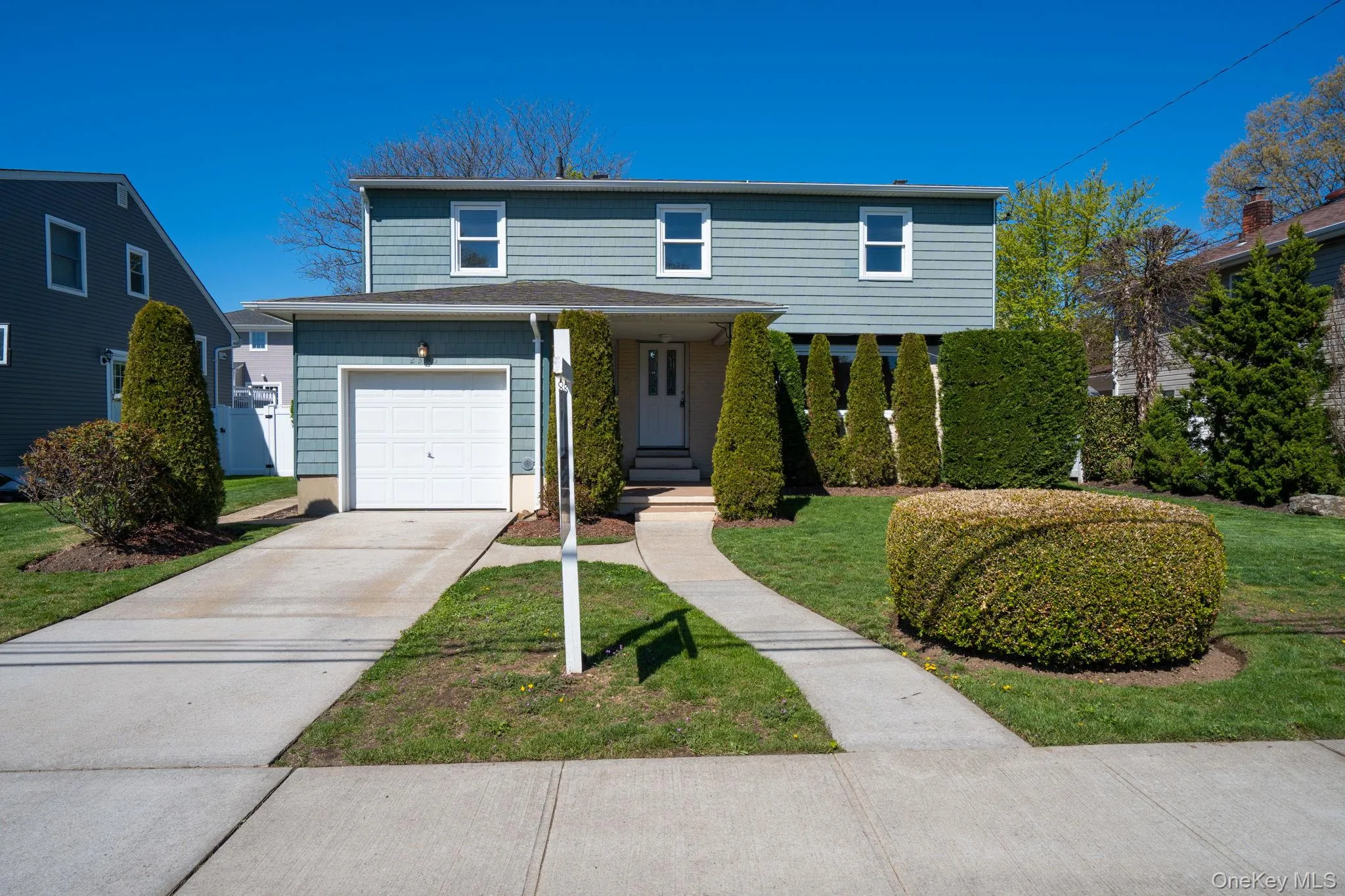 2386 Hampton Avenue, Hempstead, NY, 3 Bedrooms Bedrooms, 6 Rooms Rooms,2 BathroomsBathrooms,Residential,For Rent,Hampton,0,1000716 2386 Hampton Avenue, Hempstead, NY, 3 Bedrooms Bedrooms, 6 Rooms Rooms,2 BathroomsBathrooms,Residential,For Rent,Hampton,0,1000716