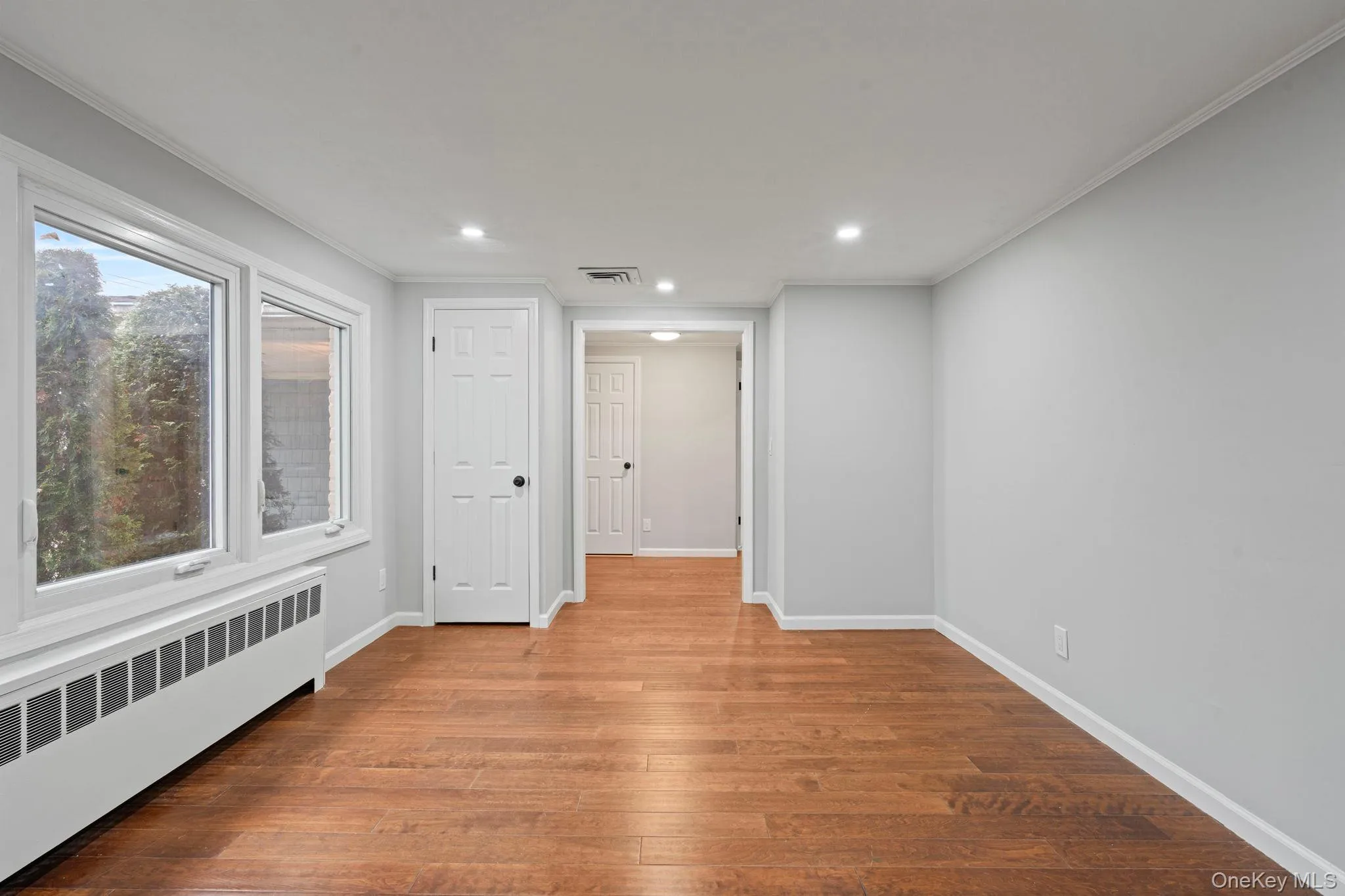 2386 Hampton Avenue, Hempstead, NY, 3 Bedrooms Bedrooms, 6 Rooms Rooms,2 BathroomsBathrooms,Residential,For Rent,Hampton,0,1000716 2386 Hampton Avenue, Hempstead, NY, 3 Bedrooms Bedrooms, 6 Rooms Rooms,2 BathroomsBathrooms,Residential,For Rent,Hampton,0,1000716
