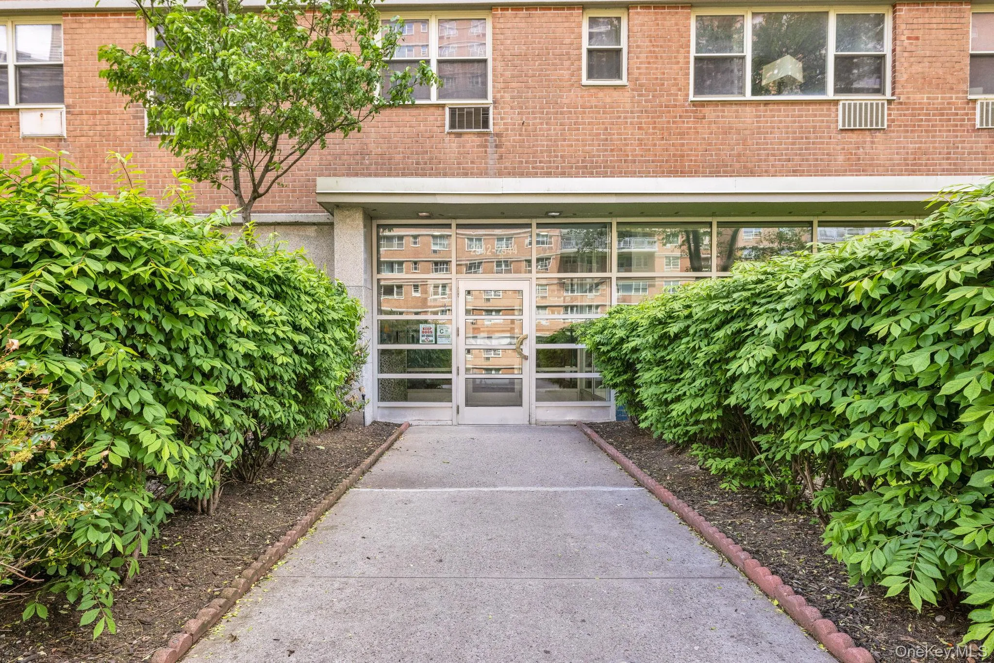 2942 West 5th Street, New York, NY, 1 Bedroom Bedrooms, 5 Rooms Rooms,1 BathroomBathrooms,Residential,For Rent,West 5th,0,1000717 2942 West 5th Street, New York, NY, 1 Bedroom Bedrooms, 5 Rooms Rooms,1 BathroomBathrooms,Residential,For Rent,West 5th,0,1000717