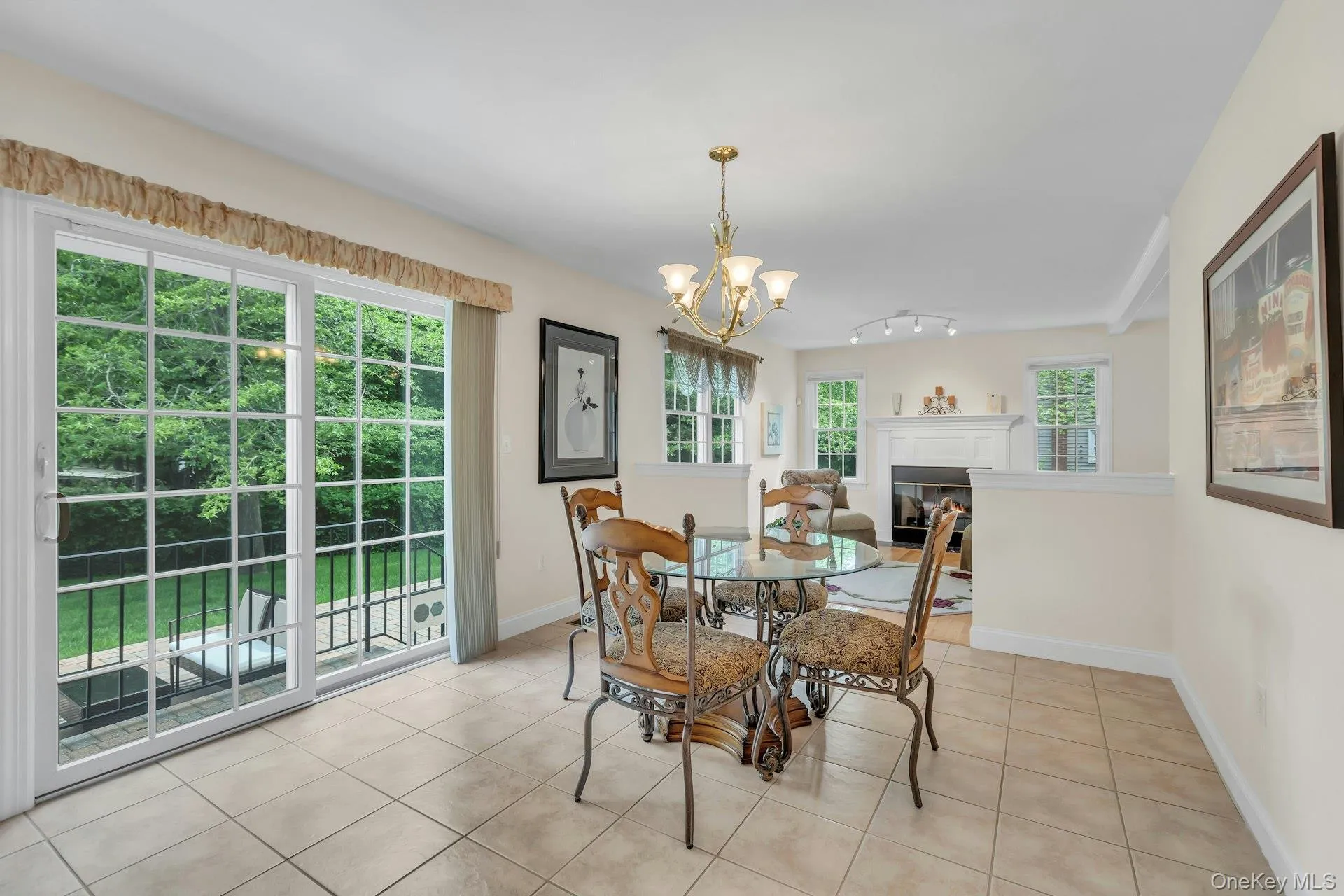 25 Middlesex Avenue, Islip, NY, 4 Bedrooms Bedrooms, 9 Rooms Rooms,2 BathroomsBathrooms,Residential,For Rent,Middlesex,0,1000719 25 Middlesex Avenue, Islip, NY, 4 Bedrooms Bedrooms, 9 Rooms Rooms,2 BathroomsBathrooms,Residential,For Rent,Middlesex,0,1000719