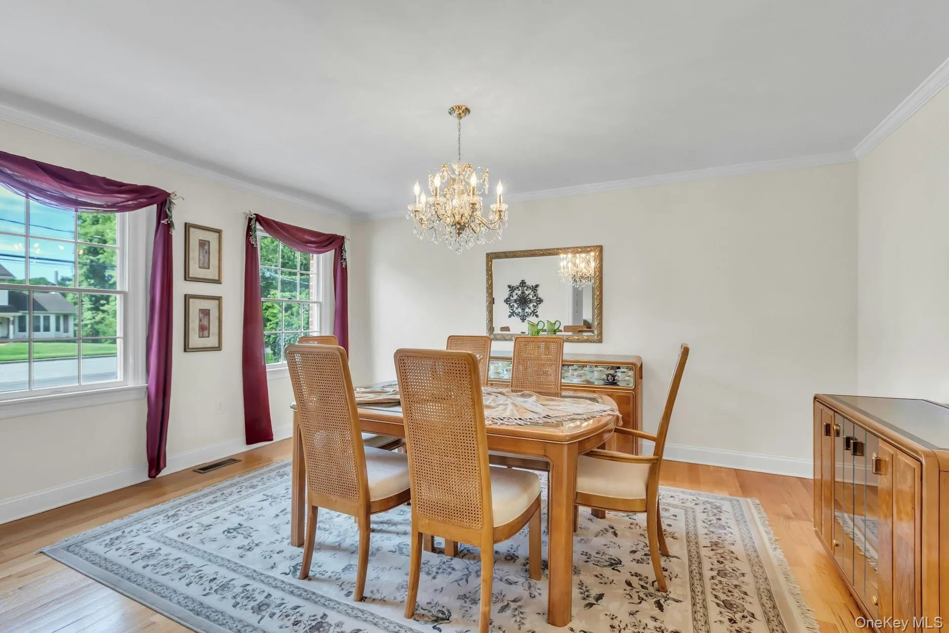 25 Middlesex Avenue, Islip, NY, 4 Bedrooms Bedrooms, 9 Rooms Rooms,2 BathroomsBathrooms,Residential,For Rent,Middlesex,0,1000719 25 Middlesex Avenue, Islip, NY, 4 Bedrooms Bedrooms, 9 Rooms Rooms,2 BathroomsBathrooms,Residential,For Rent,Middlesex,0,1000719