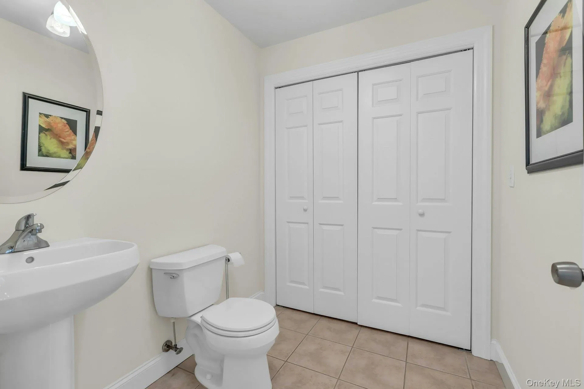 25 Middlesex Avenue, Islip, NY, 4 Bedrooms Bedrooms, 9 Rooms Rooms,2 BathroomsBathrooms,Residential,For Rent,Middlesex,0,1000719 25 Middlesex Avenue, Islip, NY, 4 Bedrooms Bedrooms, 9 Rooms Rooms,2 BathroomsBathrooms,Residential,For Rent,Middlesex,0,1000719