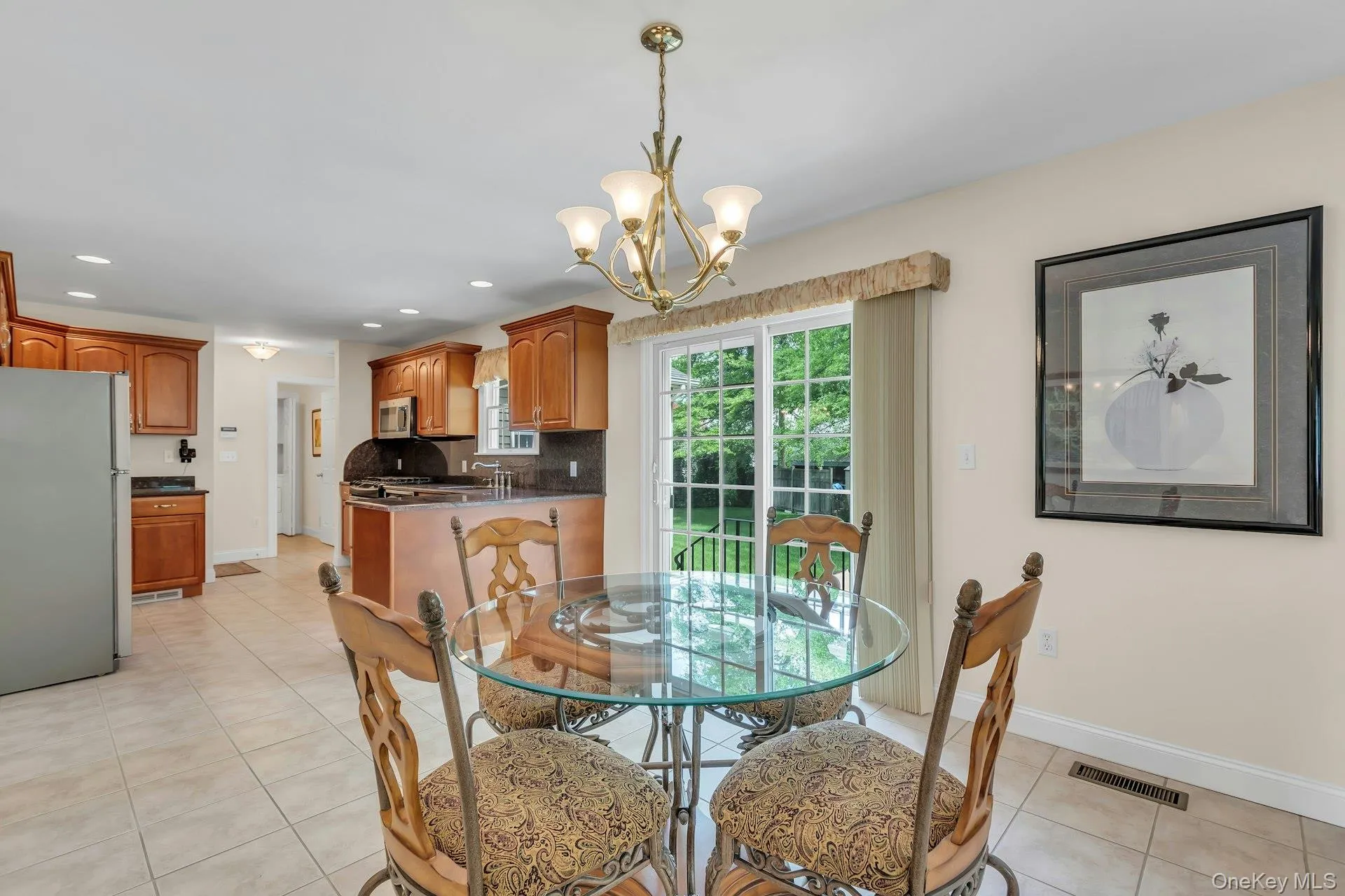 25 Middlesex Avenue, Islip, NY, 4 Bedrooms Bedrooms, 9 Rooms Rooms,2 BathroomsBathrooms,Residential,For Rent,Middlesex,0,1000719 25 Middlesex Avenue, Islip, NY, 4 Bedrooms Bedrooms, 9 Rooms Rooms,2 BathroomsBathrooms,Residential,For Rent,Middlesex,0,1000719