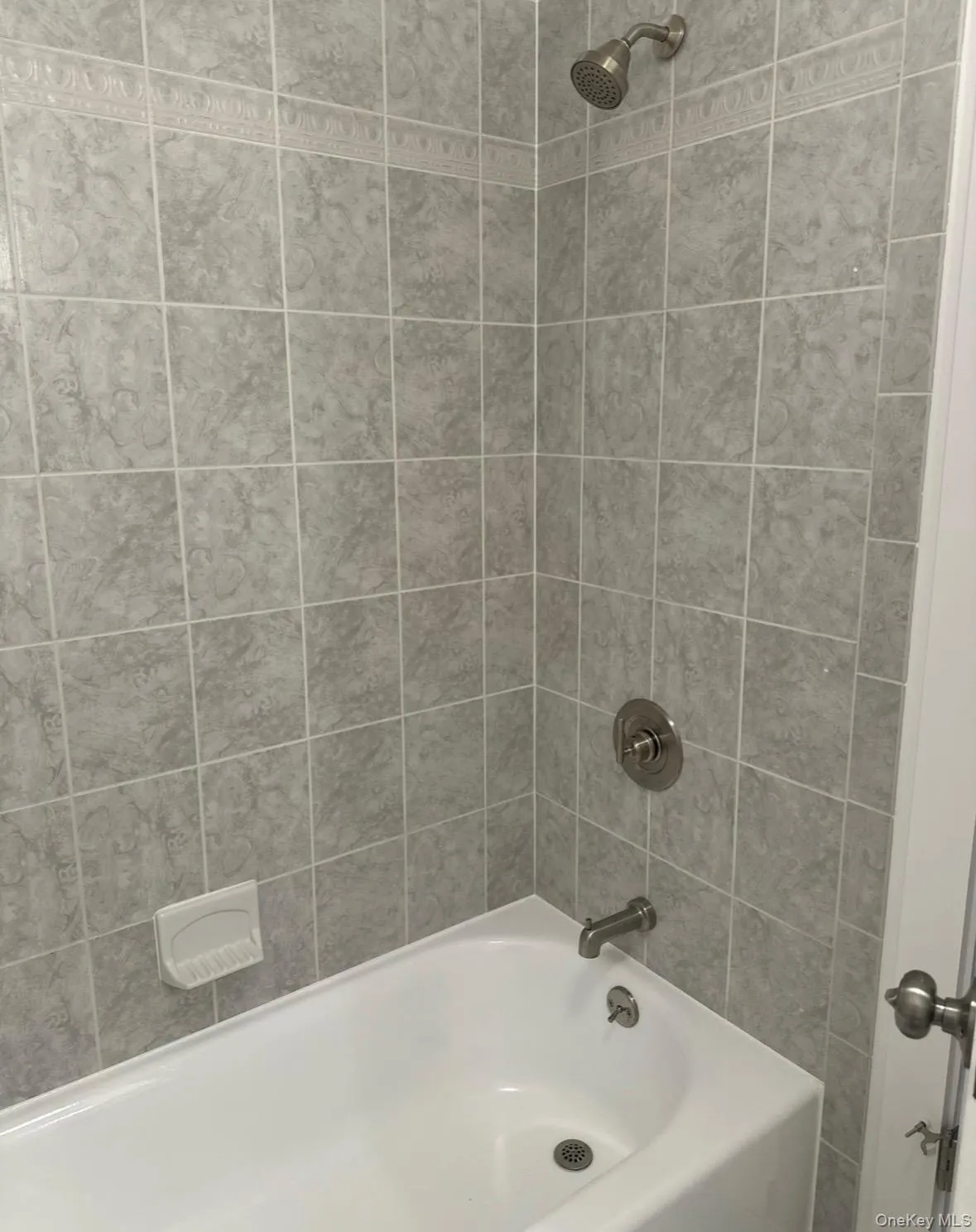 359 Main Street, Huntington, NY, 1 Bedroom Bedrooms, 3 Rooms Rooms,1 BathroomBathrooms,Residential Lease,For Rent,Main,0,1000723 359 Main Street, Huntington, NY, 1 Bedroom Bedrooms, 3 Rooms Rooms,1 BathroomBathrooms,Residential Lease,For Rent,Main,0,1000723