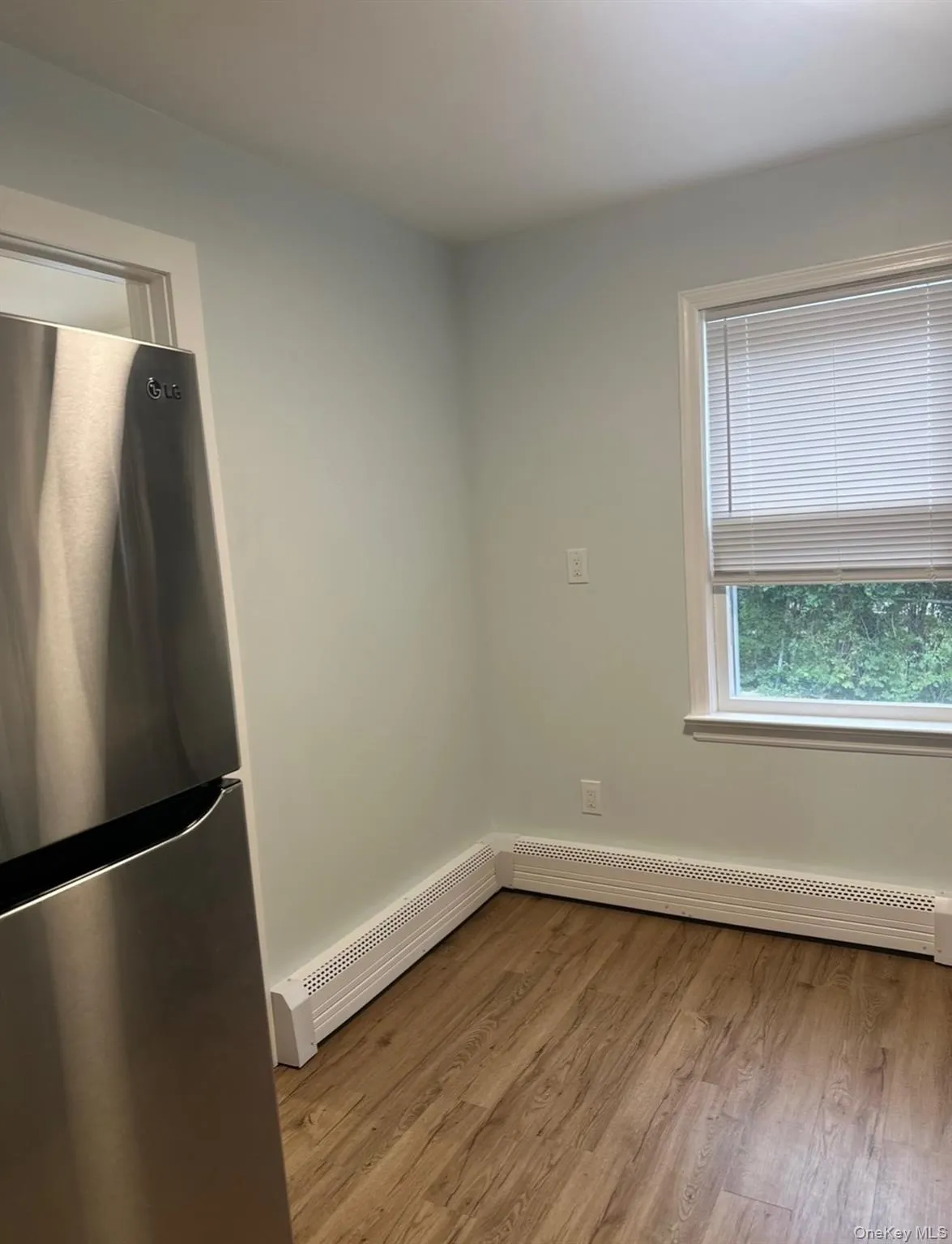 359 Main Street, Huntington, NY, 1 Bedroom Bedrooms, 3 Rooms Rooms,1 BathroomBathrooms,Residential Lease,For Rent,Main,0,1000723 359 Main Street, Huntington, NY, 1 Bedroom Bedrooms, 3 Rooms Rooms,1 BathroomBathrooms,Residential Lease,For Rent,Main,0,1000723