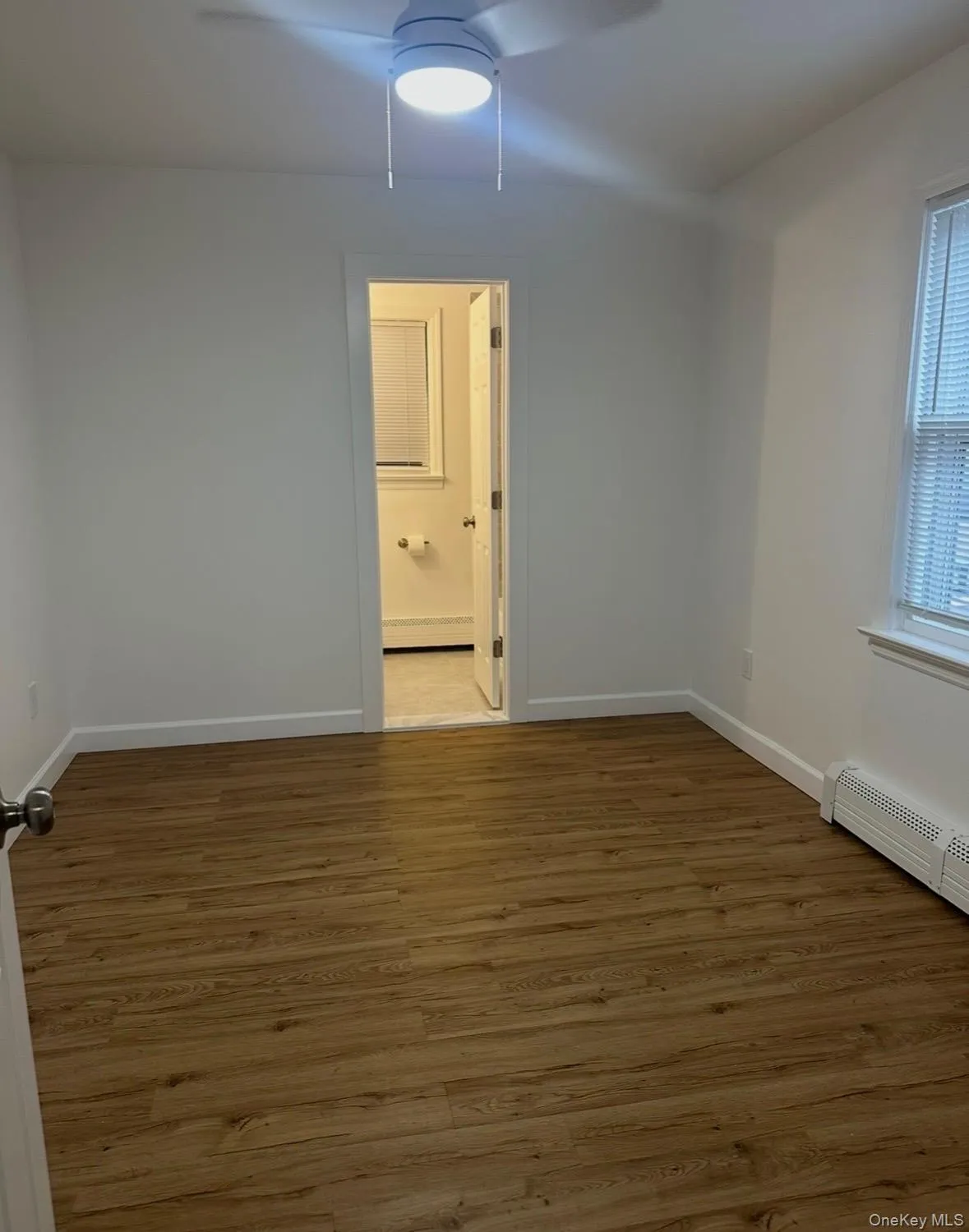 359 Main Street, Huntington, NY, 1 Bedroom Bedrooms, 3 Rooms Rooms,1 BathroomBathrooms,Residential Lease,For Rent,Main,0,1000723 359 Main Street, Huntington, NY, 1 Bedroom Bedrooms, 3 Rooms Rooms,1 BathroomBathrooms,Residential Lease,For Rent,Main,0,1000723