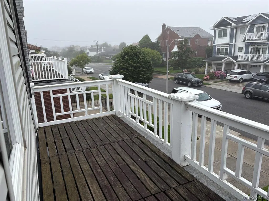 322 Penn Street, Long Beach, NY, 1 Bedroom Bedrooms, 3 Rooms Rooms,1 BathroomBathrooms,Residential Lease,For Rent,Penn,0,1000727 322 Penn Street, Long Beach, NY, 1 Bedroom Bedrooms, 3 Rooms Rooms,1 BathroomBathrooms,Residential Lease,For Rent,Penn,0,1000727