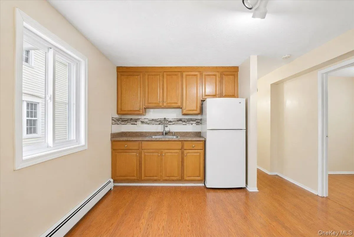 380 Sheridan Street, North Hempstead, NY, 5 Bedrooms Bedrooms, 10 Rooms Rooms,2 BathroomsBathrooms,Residential,For Rent,Sheridan,0,1000728 380 Sheridan Street, North Hempstead, NY, 5 Bedrooms Bedrooms, 10 Rooms Rooms,2 BathroomsBathrooms,Residential,For Rent,Sheridan,0,1000728