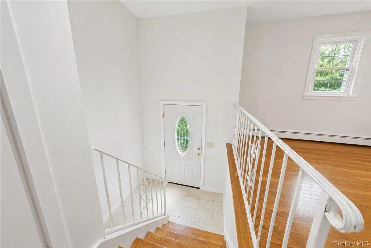 380 Sheridan Street, North Hempstead, NY, 5 Bedrooms Bedrooms, 10 Rooms Rooms,2 BathroomsBathrooms,Residential,For Rent,Sheridan,0,1000728 380 Sheridan Street, North Hempstead, NY, 5 Bedrooms Bedrooms, 10 Rooms Rooms,2 BathroomsBathrooms,Residential,For Rent,Sheridan,0,1000728