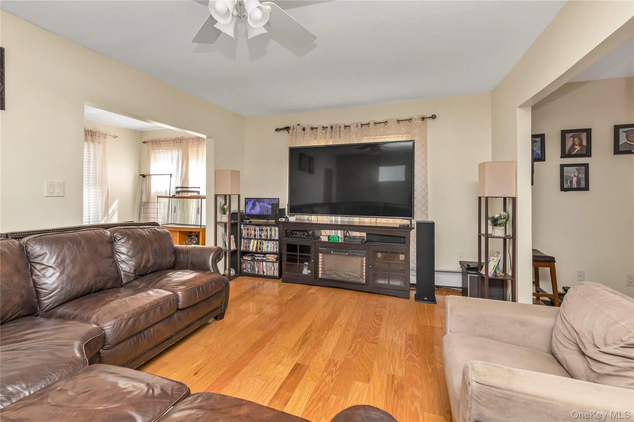 21208 Murdock Avenue, New York, NY, 4 Bedrooms Bedrooms, 6 Rooms Rooms,1 BathroomBathrooms,Residential,For Rent,Murdock,0,1000729 21208 Murdock Avenue, New York, NY, 4 Bedrooms Bedrooms, 6 Rooms Rooms,1 BathroomBathrooms,Residential,For Rent,Murdock,0,1000729