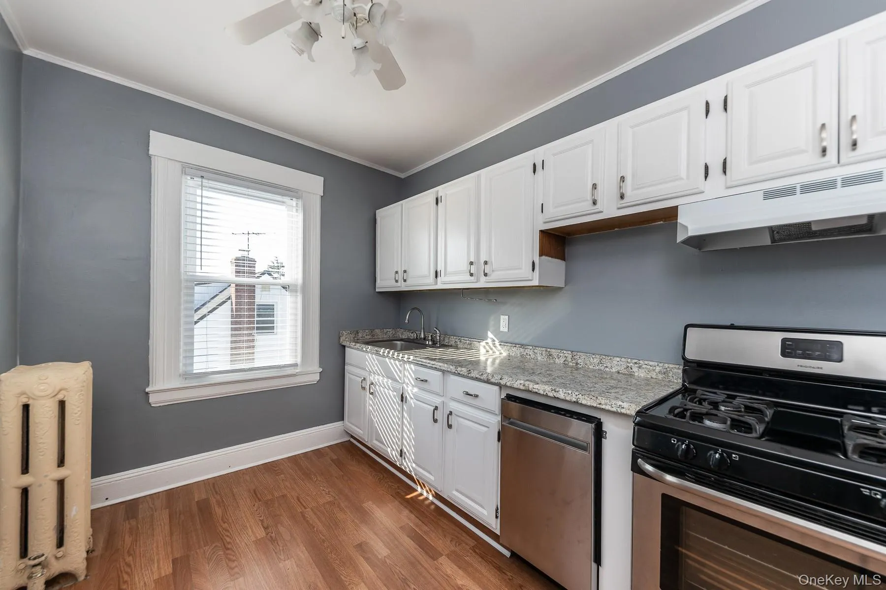 167 Atlantic Avenue, Hempstead, NY, 3 Bedrooms Bedrooms, 5 Rooms Rooms,1 BathroomBathrooms,Residential Lease,For Rent,Atlantic,0,1000733 167 Atlantic Avenue, Hempstead, NY, 3 Bedrooms Bedrooms, 5 Rooms Rooms,1 BathroomBathrooms,Residential Lease,For Rent,Atlantic,0,1000733