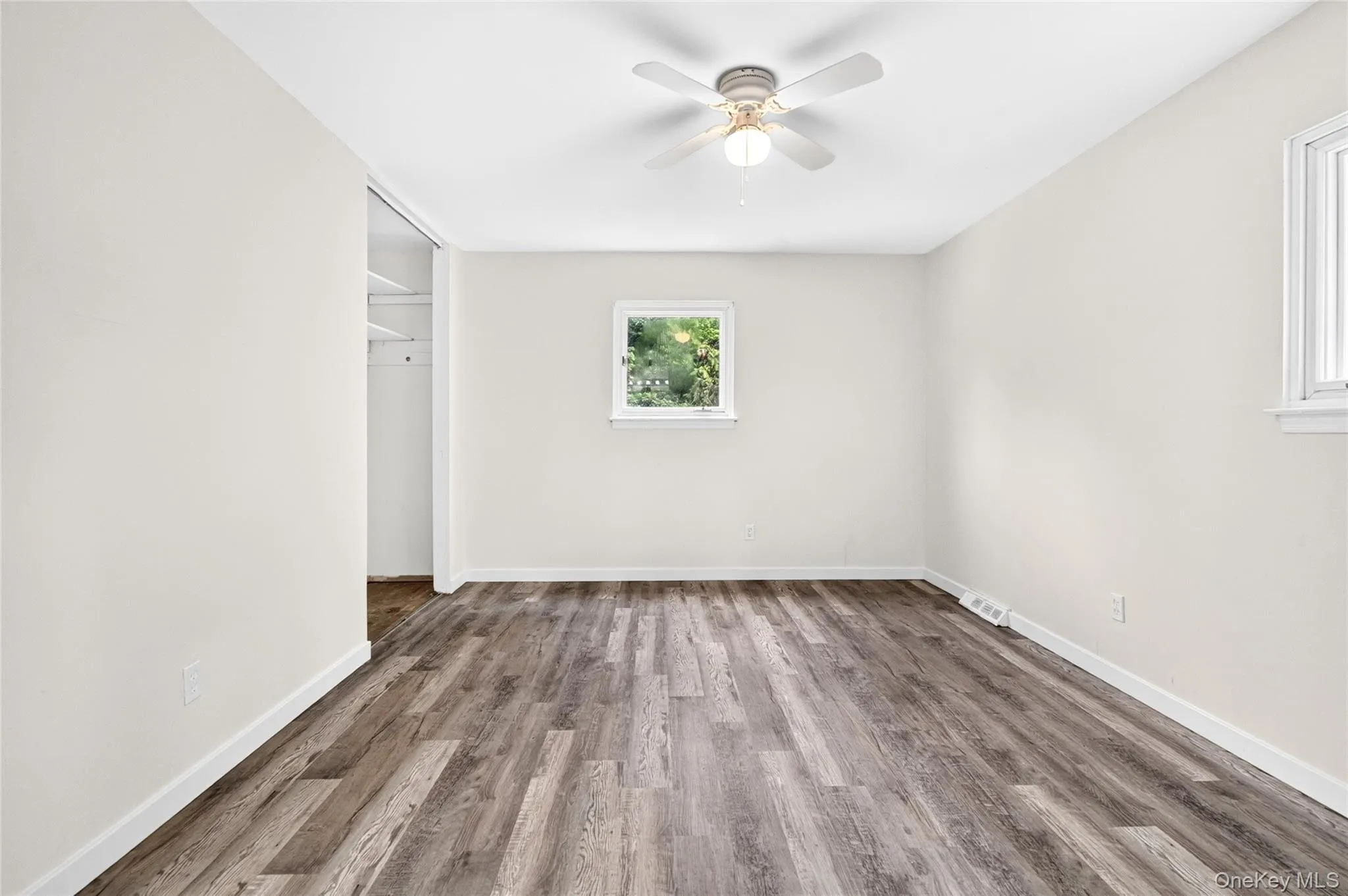 23 Marcy Lane, Middletown, NY, 4 Bedrooms Bedrooms, 8 Rooms Rooms,1 BathroomBathrooms,Residential,For Rent,Marcy,0,1000738 23 Marcy Lane, Middletown, NY, 4 Bedrooms Bedrooms, 8 Rooms Rooms,1 BathroomBathrooms,Residential,For Rent,Marcy,0,1000738