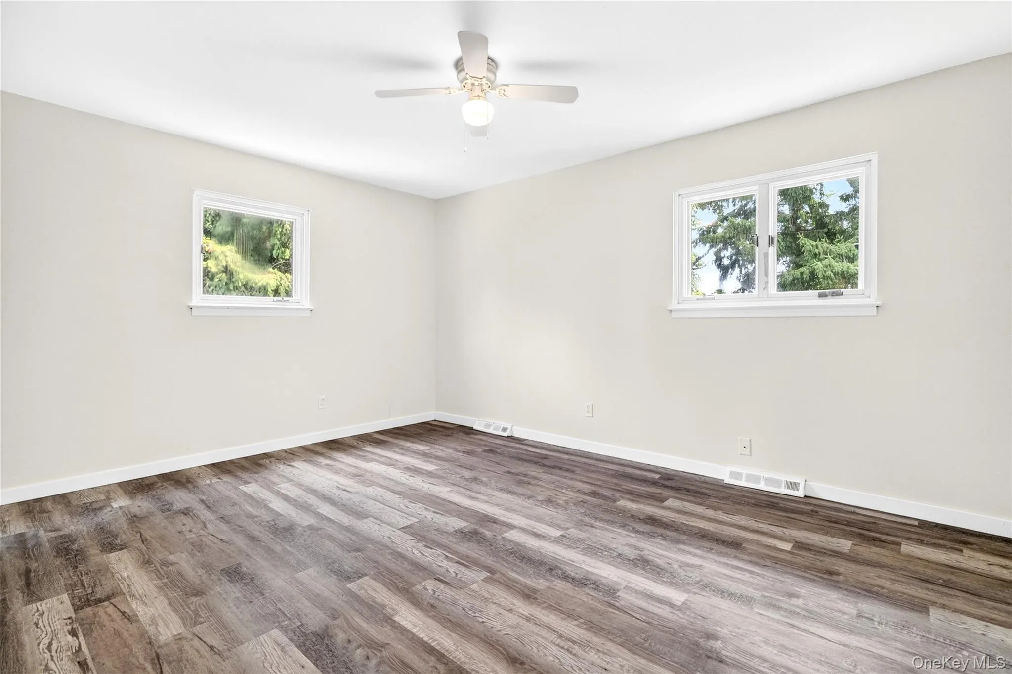 23 Marcy Lane, Middletown, NY, 4 Bedrooms Bedrooms, 8 Rooms Rooms,1 BathroomBathrooms,Residential,For Rent,Marcy,0,1000738 23 Marcy Lane, Middletown, NY, 4 Bedrooms Bedrooms, 8 Rooms Rooms,1 BathroomBathrooms,Residential,For Rent,Marcy,0,1000738