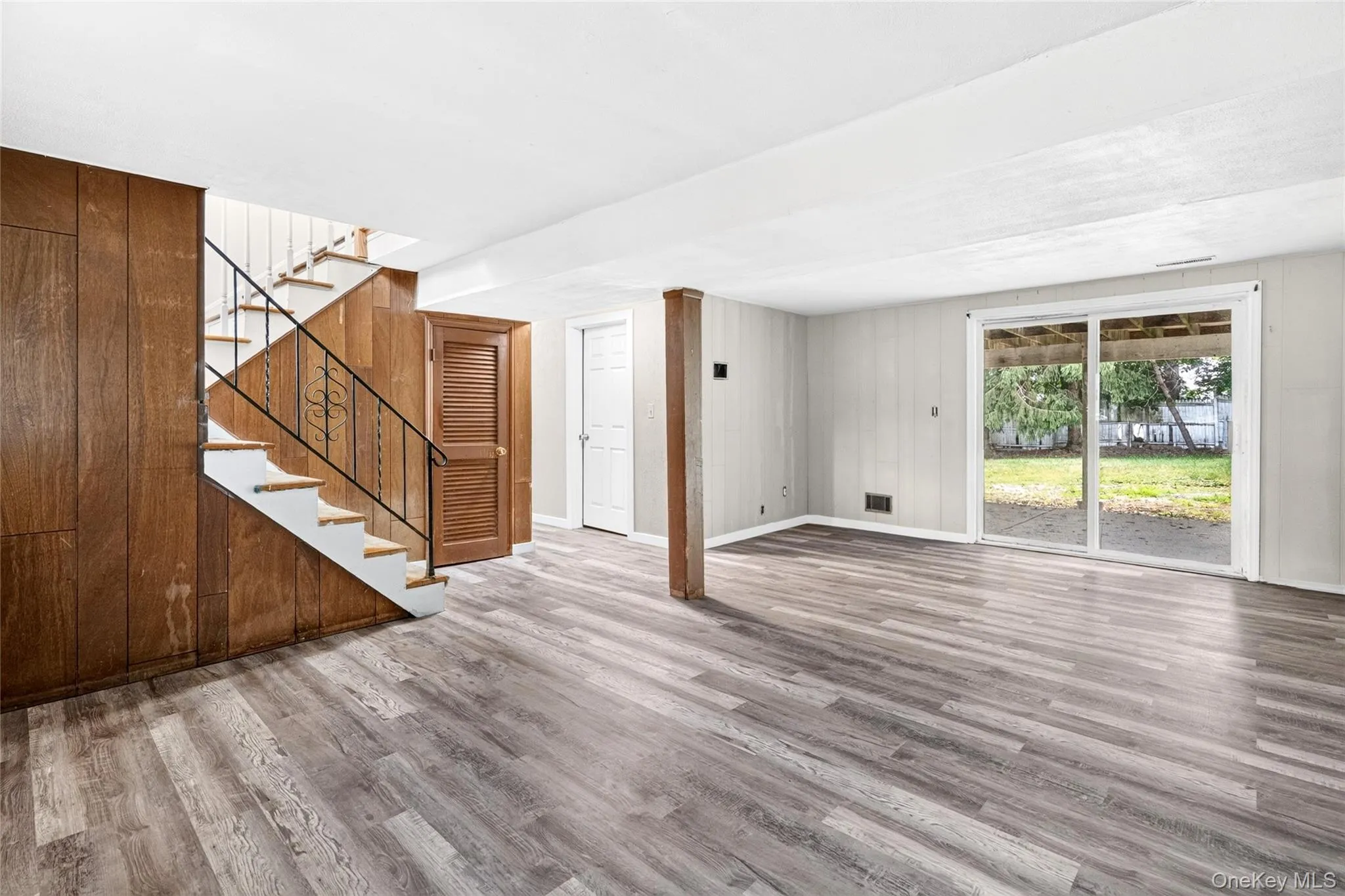 23 Marcy Lane, Middletown, NY, 4 Bedrooms Bedrooms, 8 Rooms Rooms,1 BathroomBathrooms,Residential,For Rent,Marcy,0,1000738 23 Marcy Lane, Middletown, NY, 4 Bedrooms Bedrooms, 8 Rooms Rooms,1 BathroomBathrooms,Residential,For Rent,Marcy,0,1000738