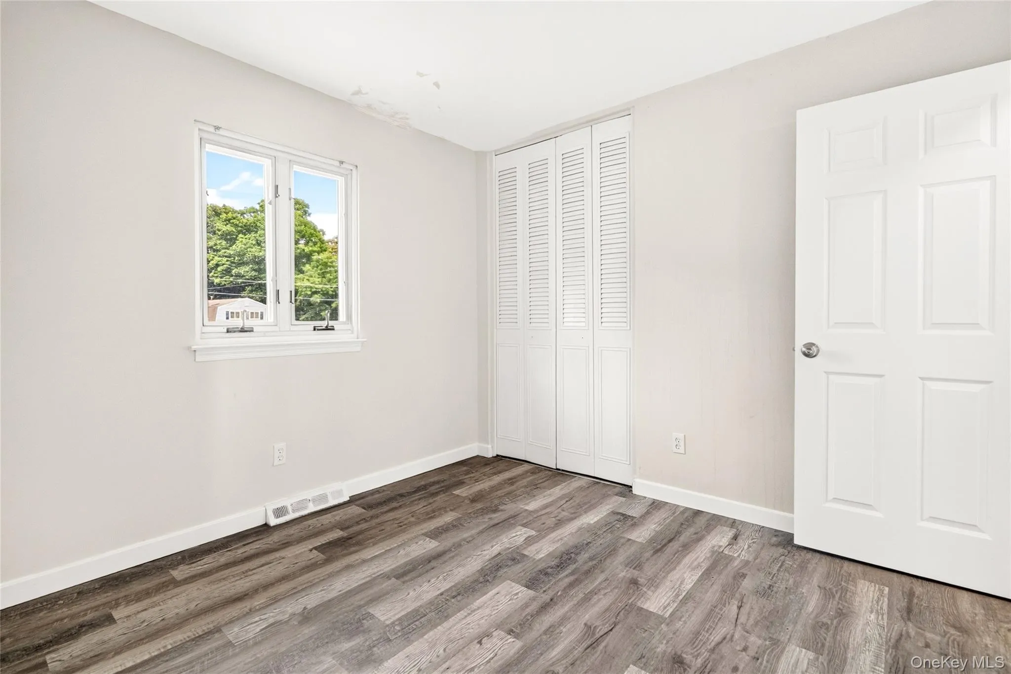 23 Marcy Lane, Middletown, NY, 4 Bedrooms Bedrooms, 8 Rooms Rooms,1 BathroomBathrooms,Residential,For Rent,Marcy,0,1000738 23 Marcy Lane, Middletown, NY, 4 Bedrooms Bedrooms, 8 Rooms Rooms,1 BathroomBathrooms,Residential,For Rent,Marcy,0,1000738