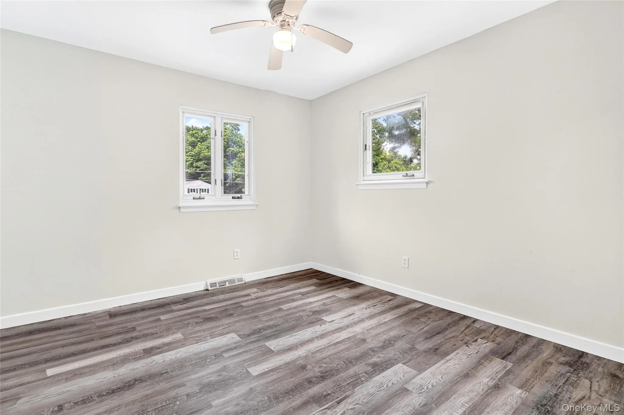 23 Marcy Lane, Middletown, NY, 4 Bedrooms Bedrooms, 8 Rooms Rooms,1 BathroomBathrooms,Residential,For Rent,Marcy,0,1000738 23 Marcy Lane, Middletown, NY, 4 Bedrooms Bedrooms, 8 Rooms Rooms,1 BathroomBathrooms,Residential,For Rent,Marcy,0,1000738