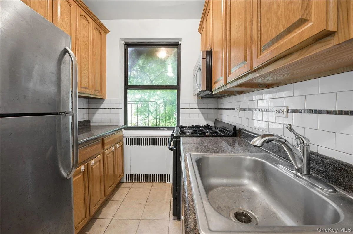 3015 Riverdale Avenue, New York, NY, 1 Bedroom Bedrooms, 3 Rooms Rooms,1 BathroomBathrooms,Residential Sale,For Rent,Riverdale,0,1000741 3015 Riverdale Avenue, New York, NY, 1 Bedroom Bedrooms, 3 Rooms Rooms,1 BathroomBathrooms,Residential Sale,For Rent,Riverdale,0,1000741