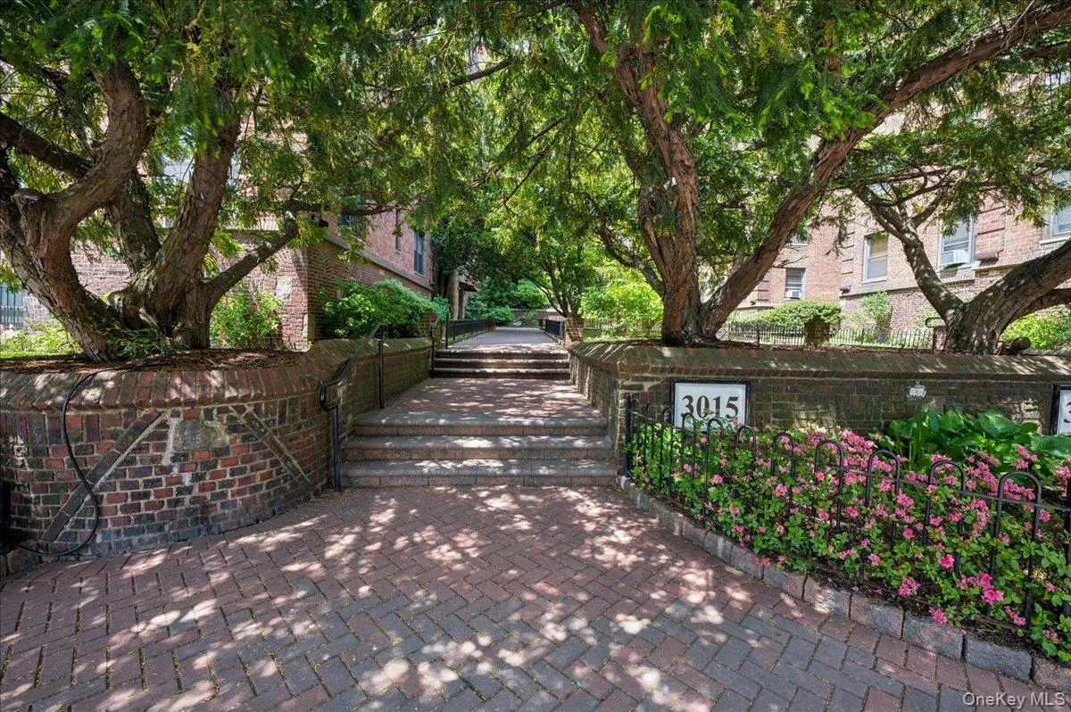 3015 Riverdale Avenue, New York, NY, 1 Bedroom Bedrooms, 3 Rooms Rooms,1 BathroomBathrooms,Residential Sale,For Rent,Riverdale,0,1000741 3015 Riverdale Avenue, New York, NY, 1 Bedroom Bedrooms, 3 Rooms Rooms,1 BathroomBathrooms,Residential Sale,For Rent,Riverdale,0,1000741
