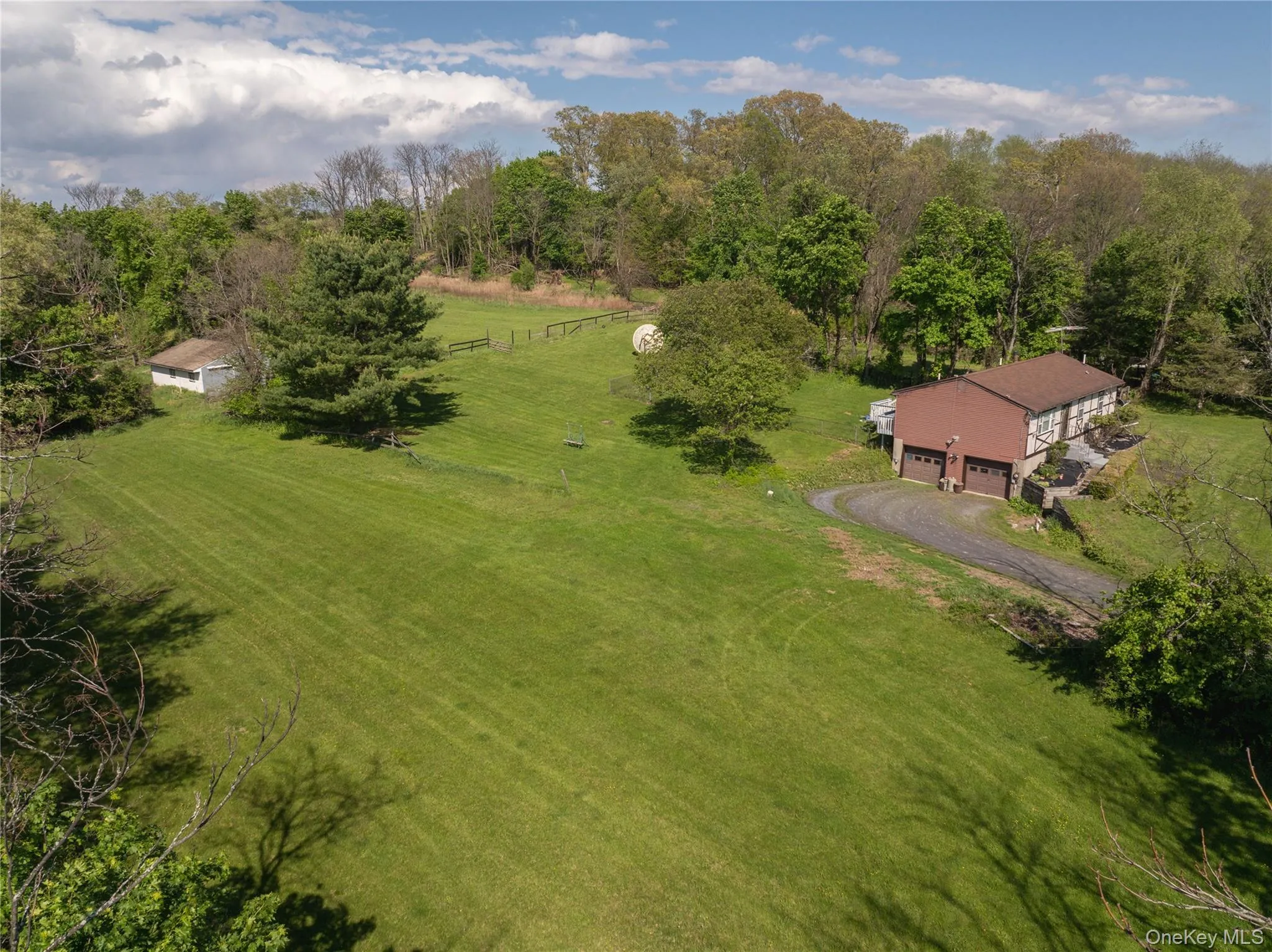 200 Conklingtown Road, Goshen, NY, 3 Bedrooms Bedrooms, 6 Rooms Rooms,2 BathroomsBathrooms,Residential Sale,For Rent,Conklingtown,0,1000742 200 Conklingtown Road, Goshen, NY, 3 Bedrooms Bedrooms, 6 Rooms Rooms,2 BathroomsBathrooms,Residential Sale,For Rent,Conklingtown,0,1000742